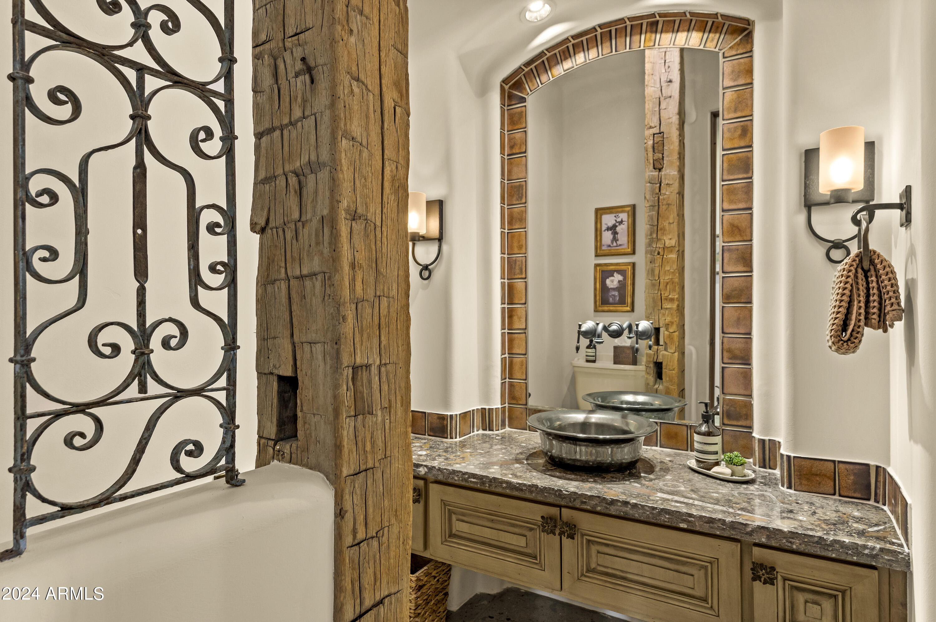 DC RANCH - Residential