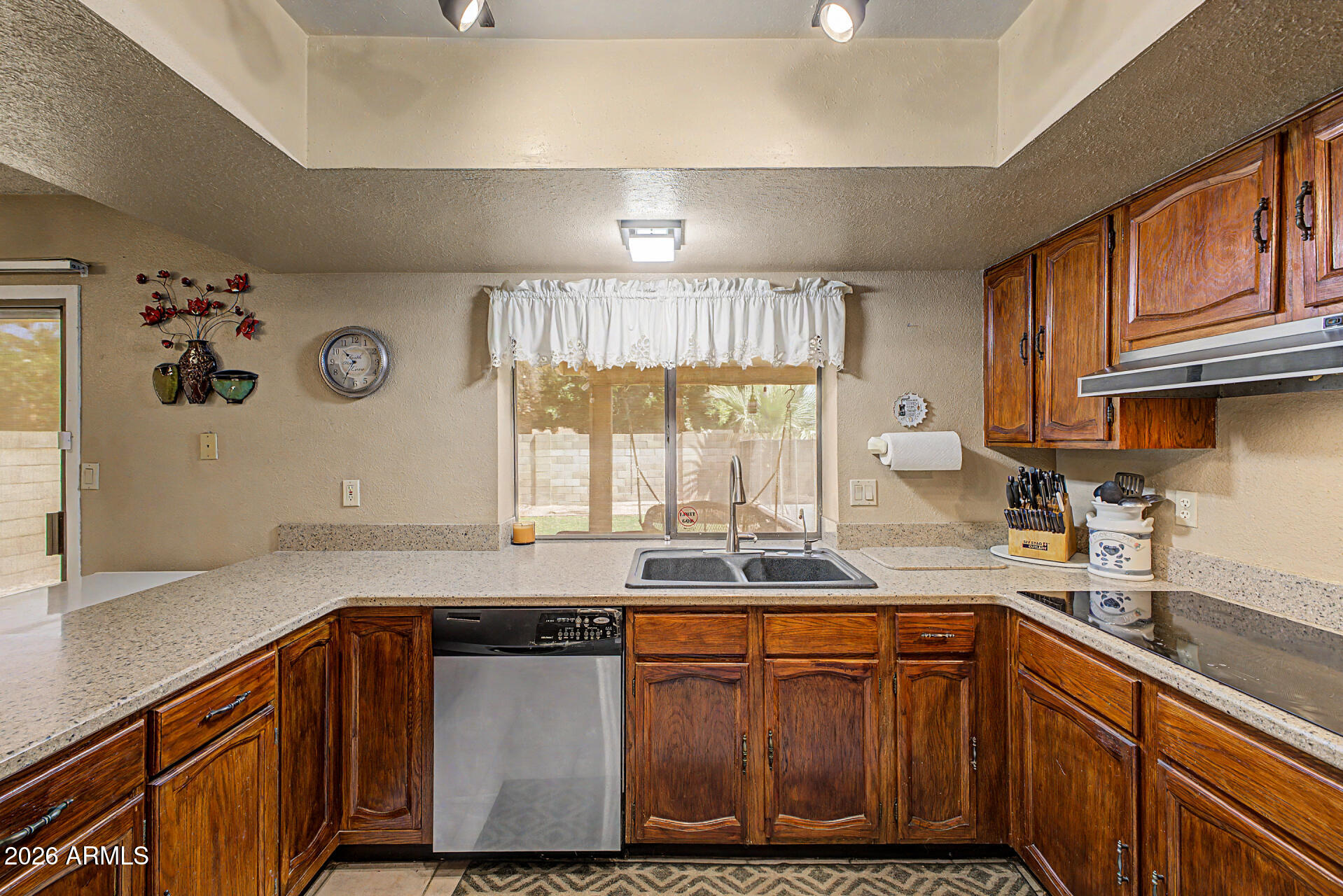 LAGUNA SHORES UNIT 5 - Residential
