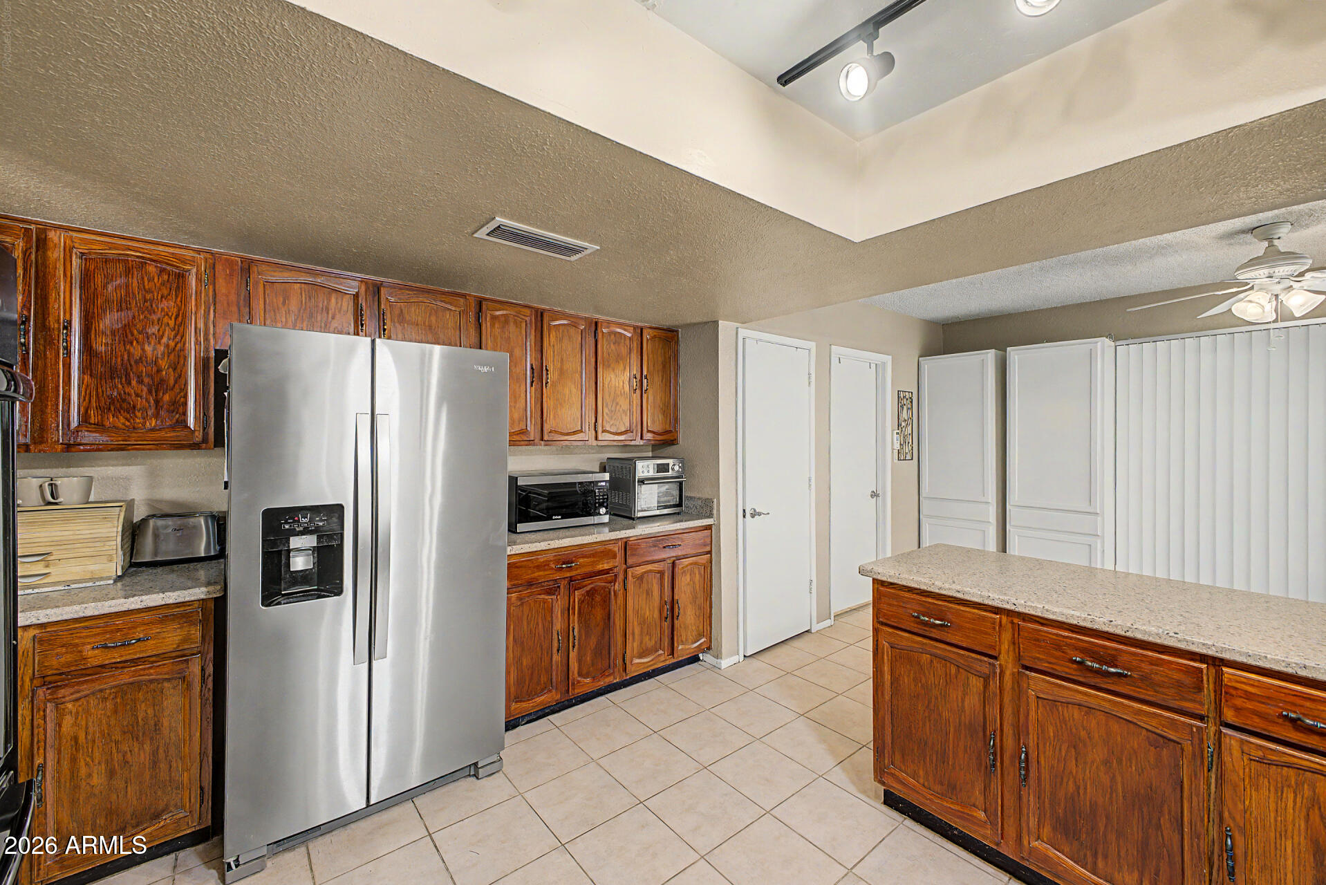 LAGUNA SHORES UNIT 5 - Residential