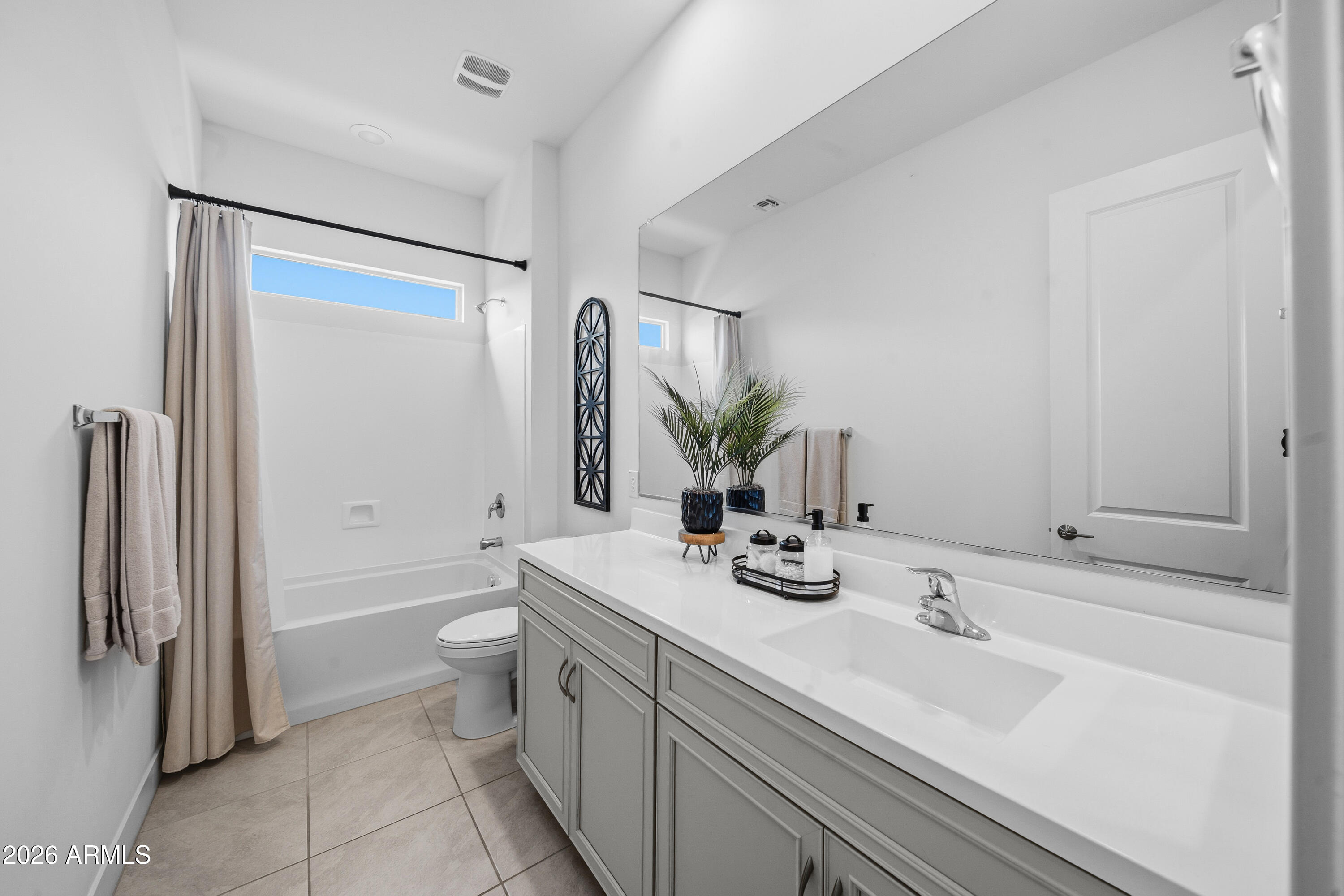 AZURE CANYON PARCEL 4 REPLAT - Residential