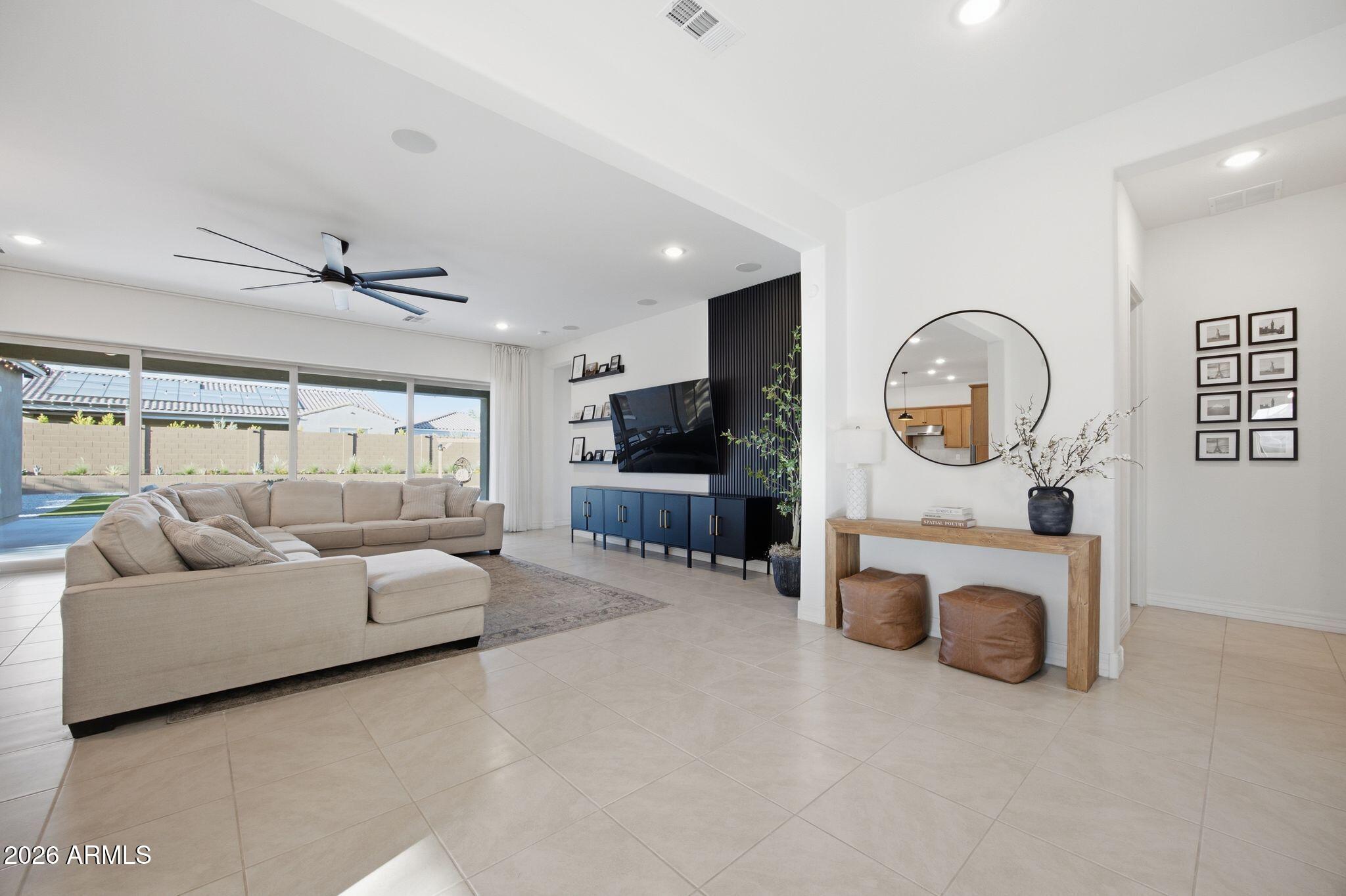 ESTRELLA PARCEL 9.43 - Residential