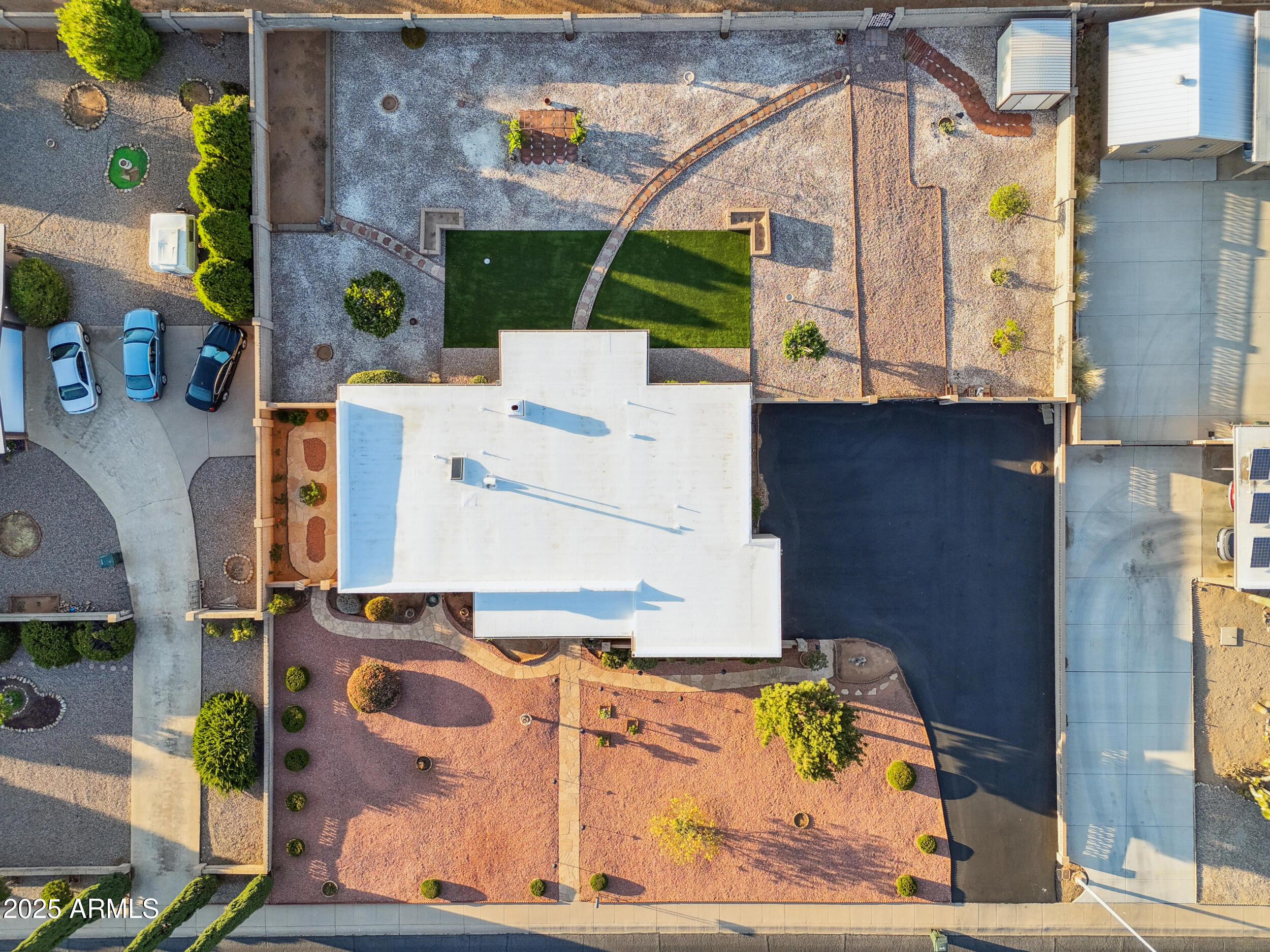TOWN & COUNTRY ESTATES 3 - Residential