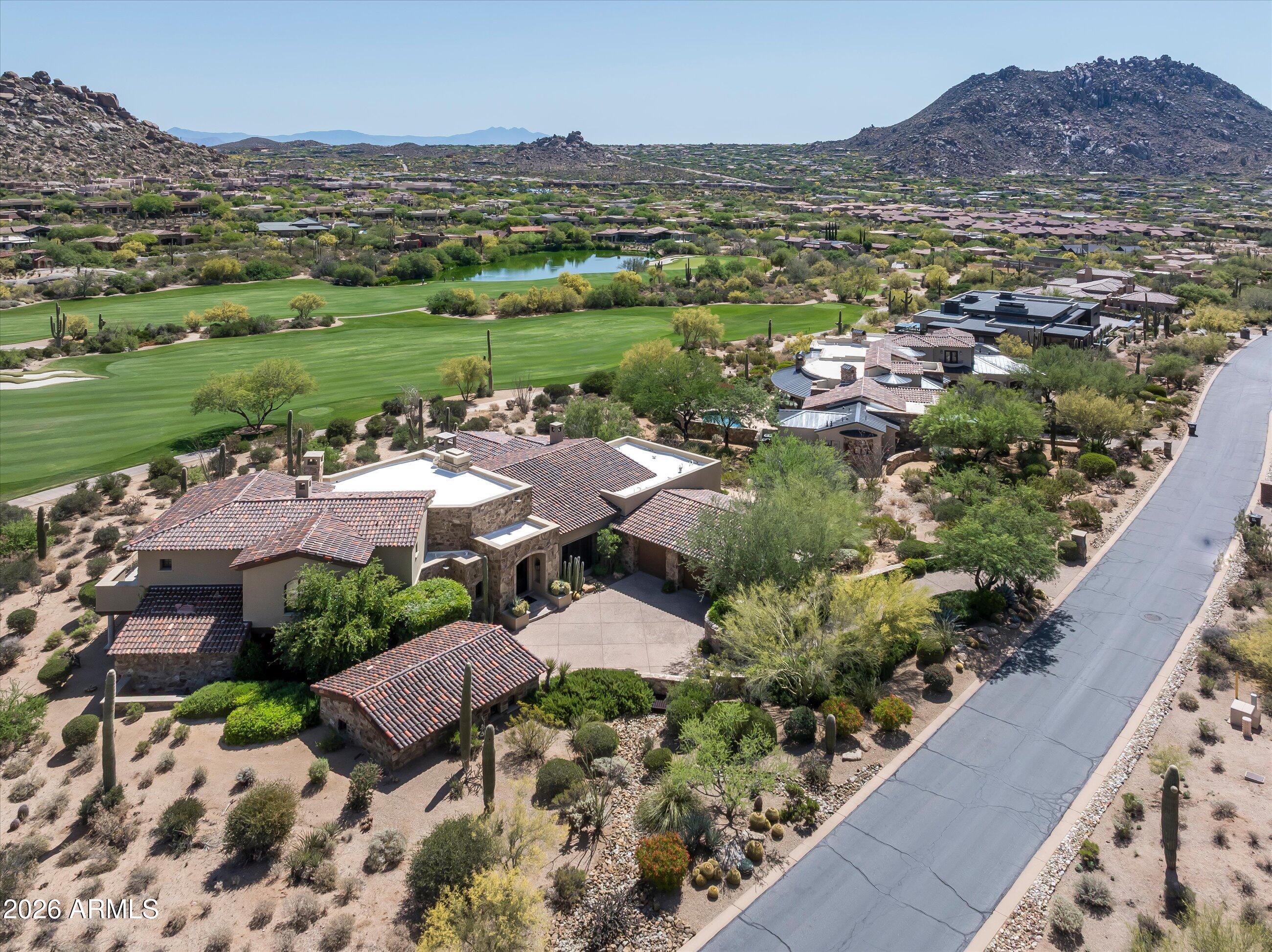 ESTANCIA - Residential