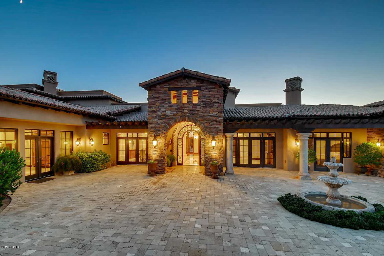 DESERT SKYLINE ESTATES - Residential