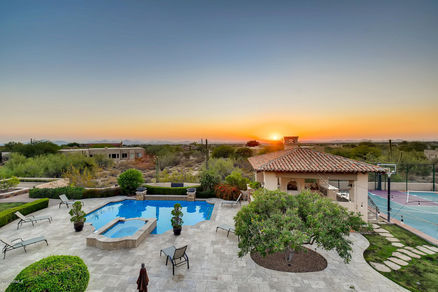 DESERT SKYLINE ESTATES - Residential