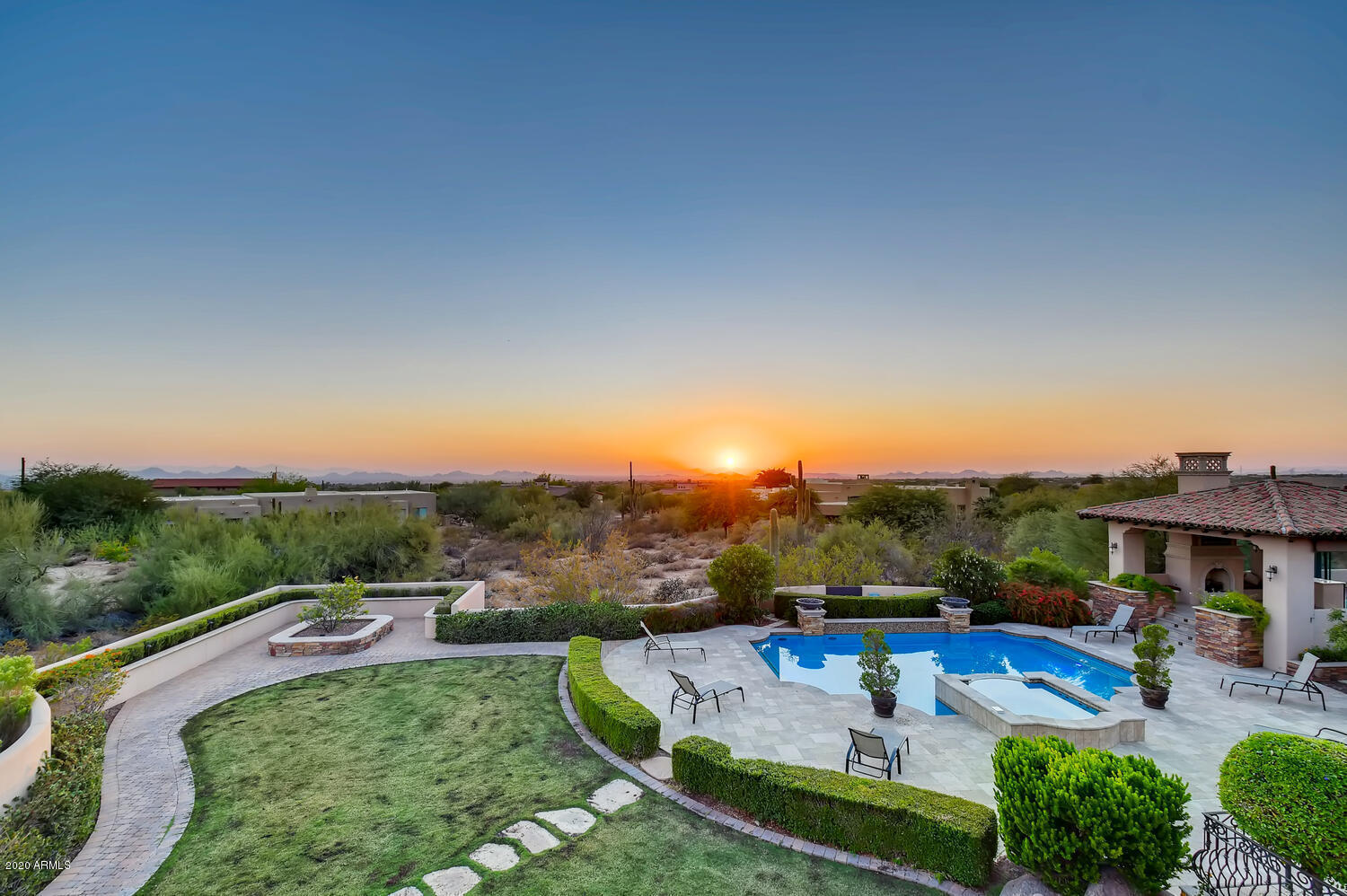 DESERT SKYLINE ESTATES - Residential