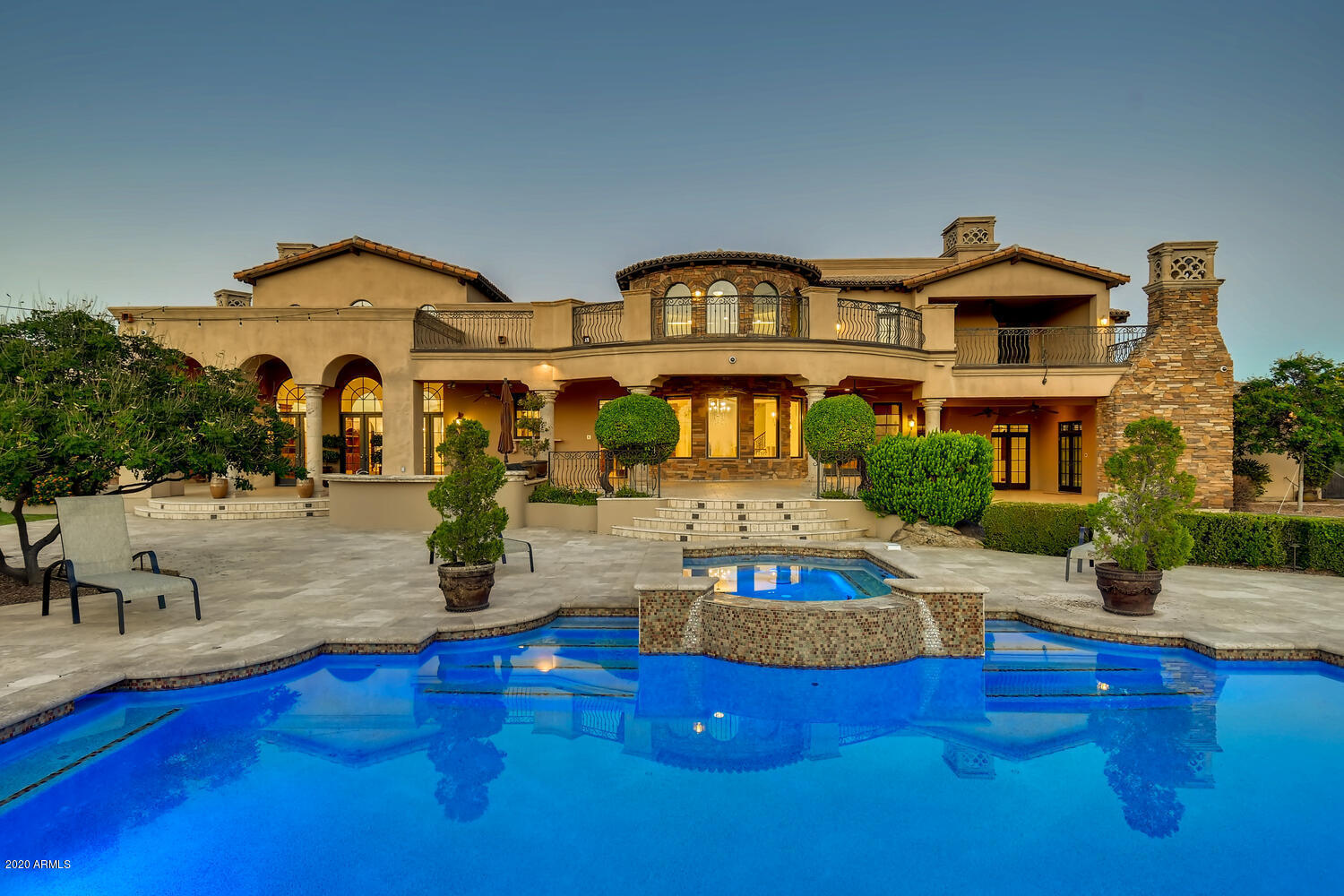 DESERT SKYLINE ESTATES - Residential
