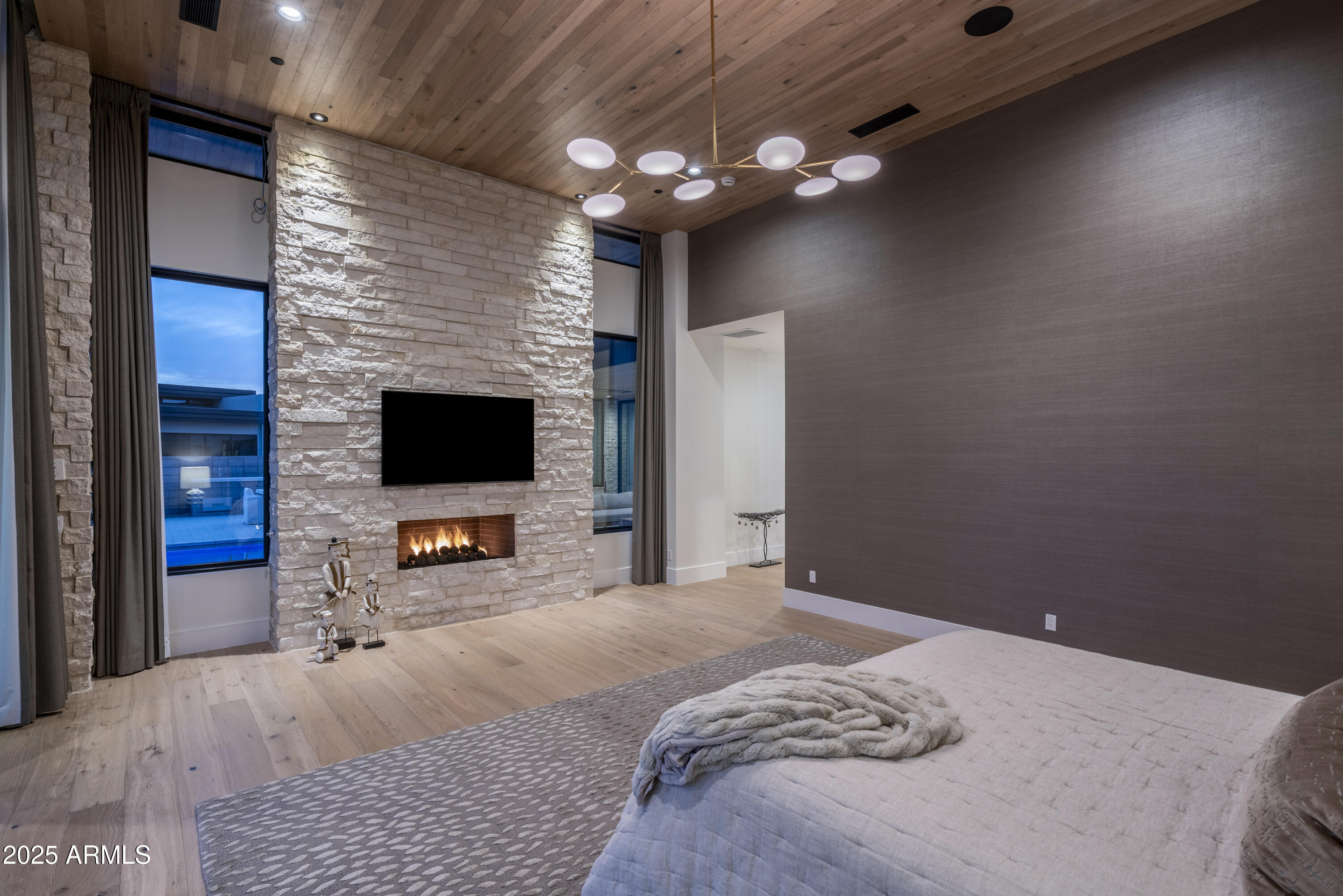 SOLITUDE - Residential