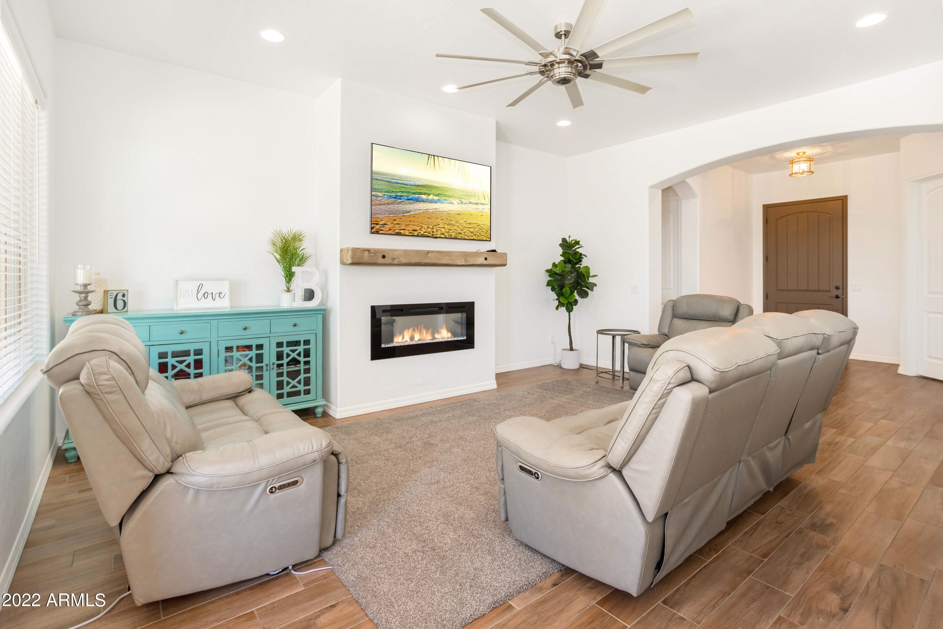 KINGS RANCH AT CORONADO - Residential