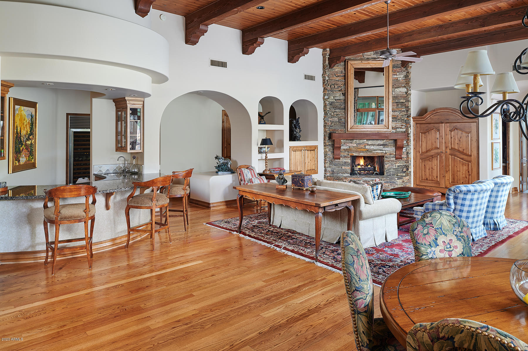 PARADISE MANSION ESTATES - Residential