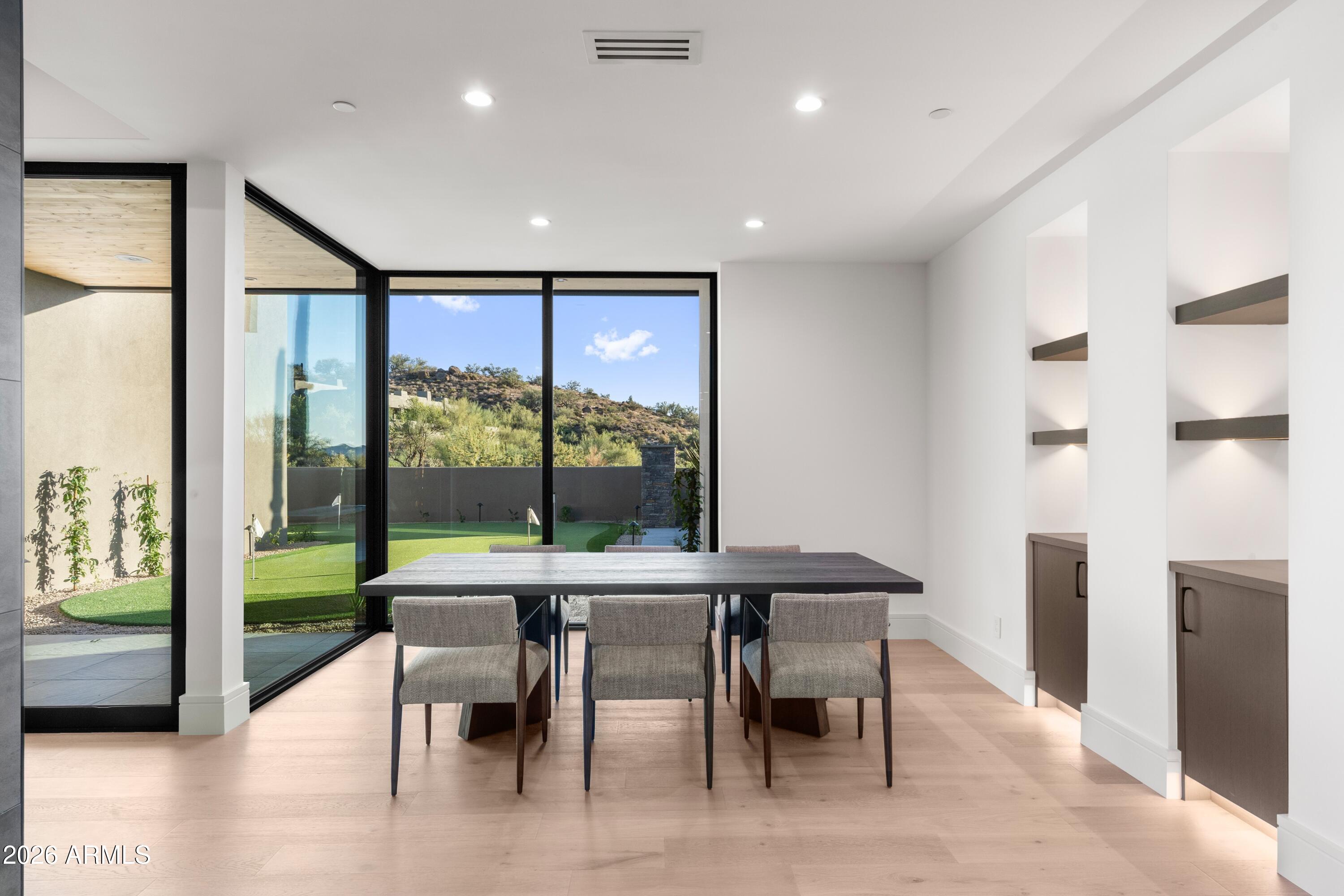 DESERT MOUNTAIN - Residential
