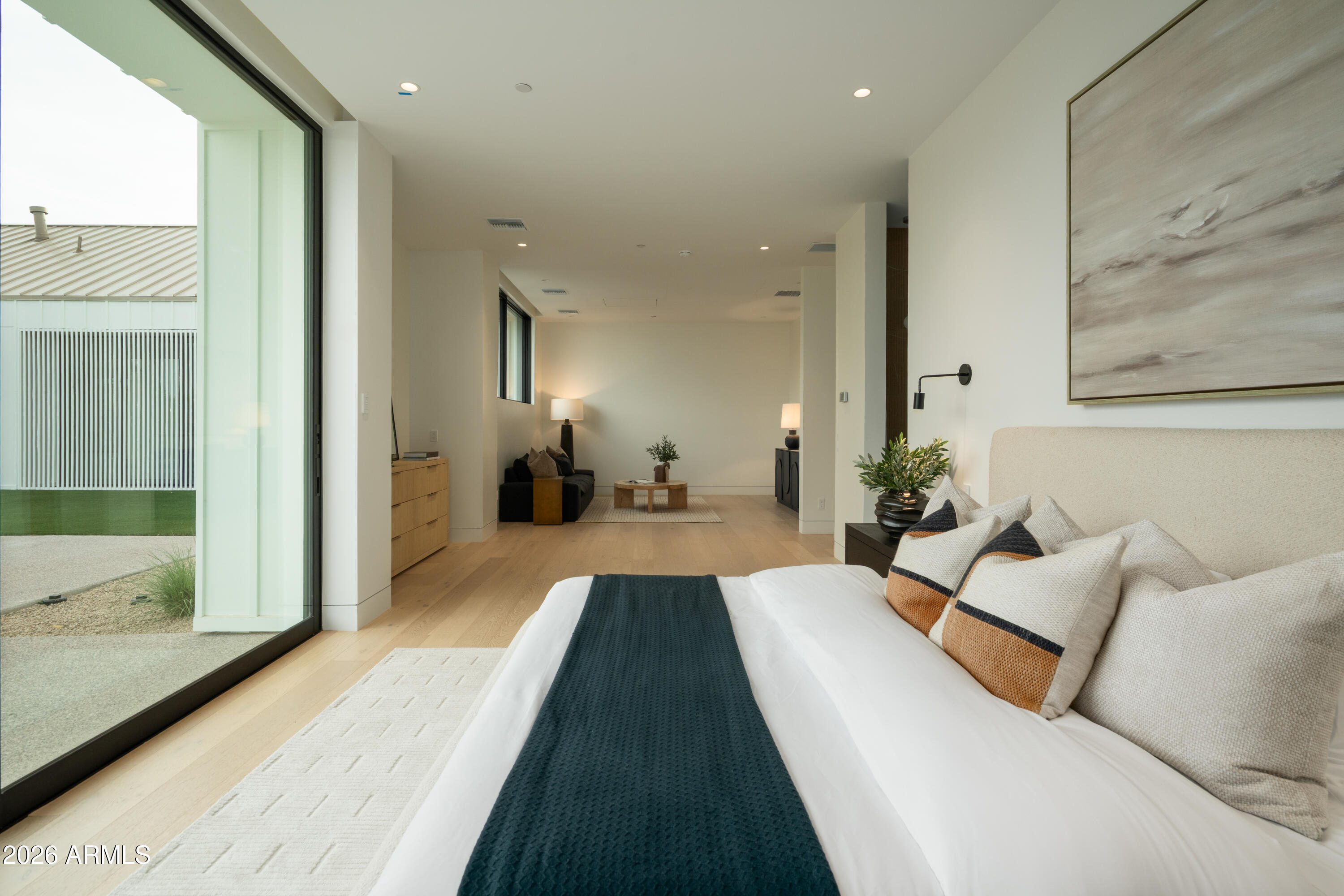 SALIDA DEL SOL - Residential