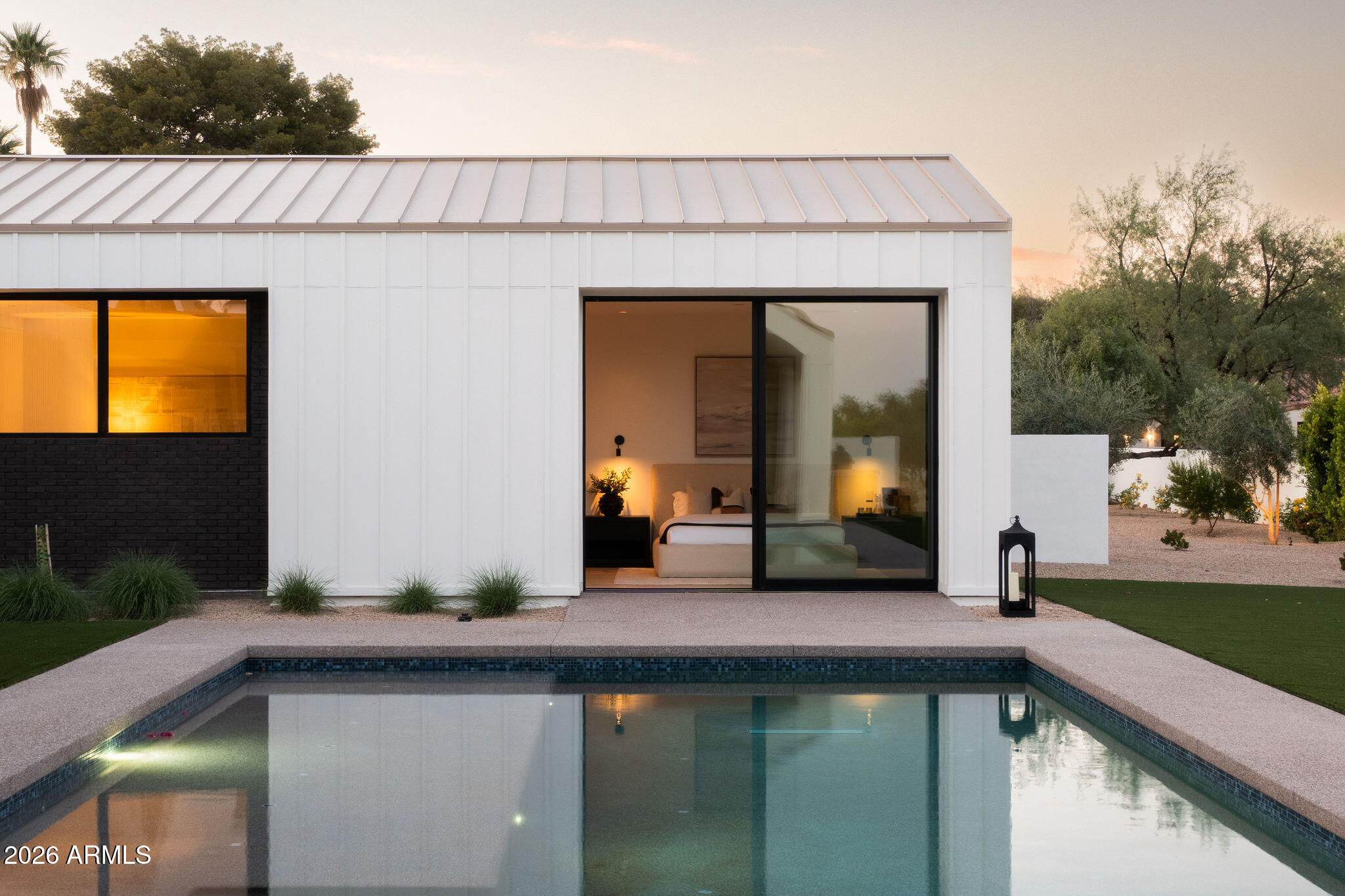 SALIDA DEL SOL - Residential