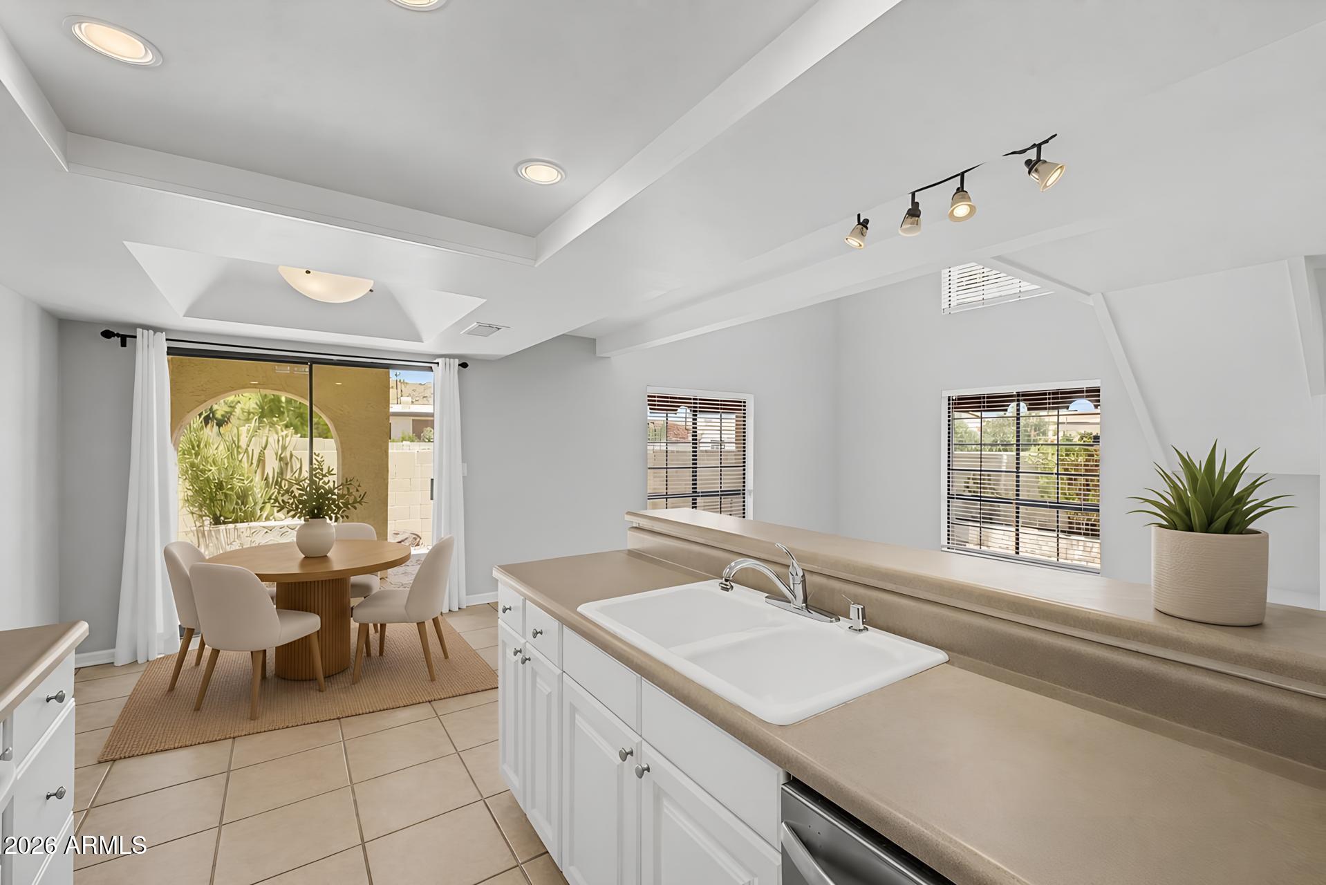 POINTE SOUTH MOUNTAIN UNIT 4 AMD - Residential