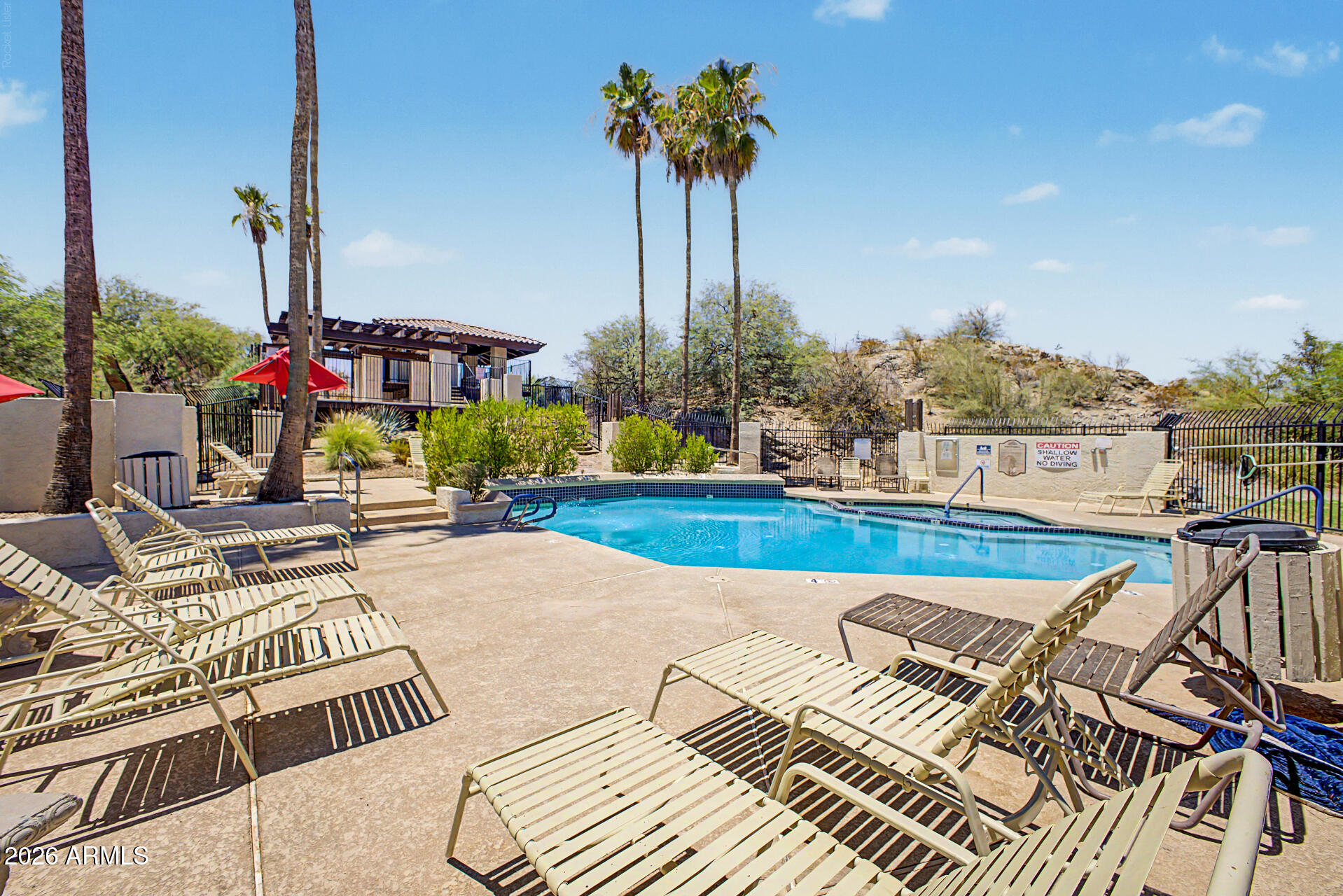 POINTE SOUTH MOUNTAIN UNIT 4 AMD - Residential