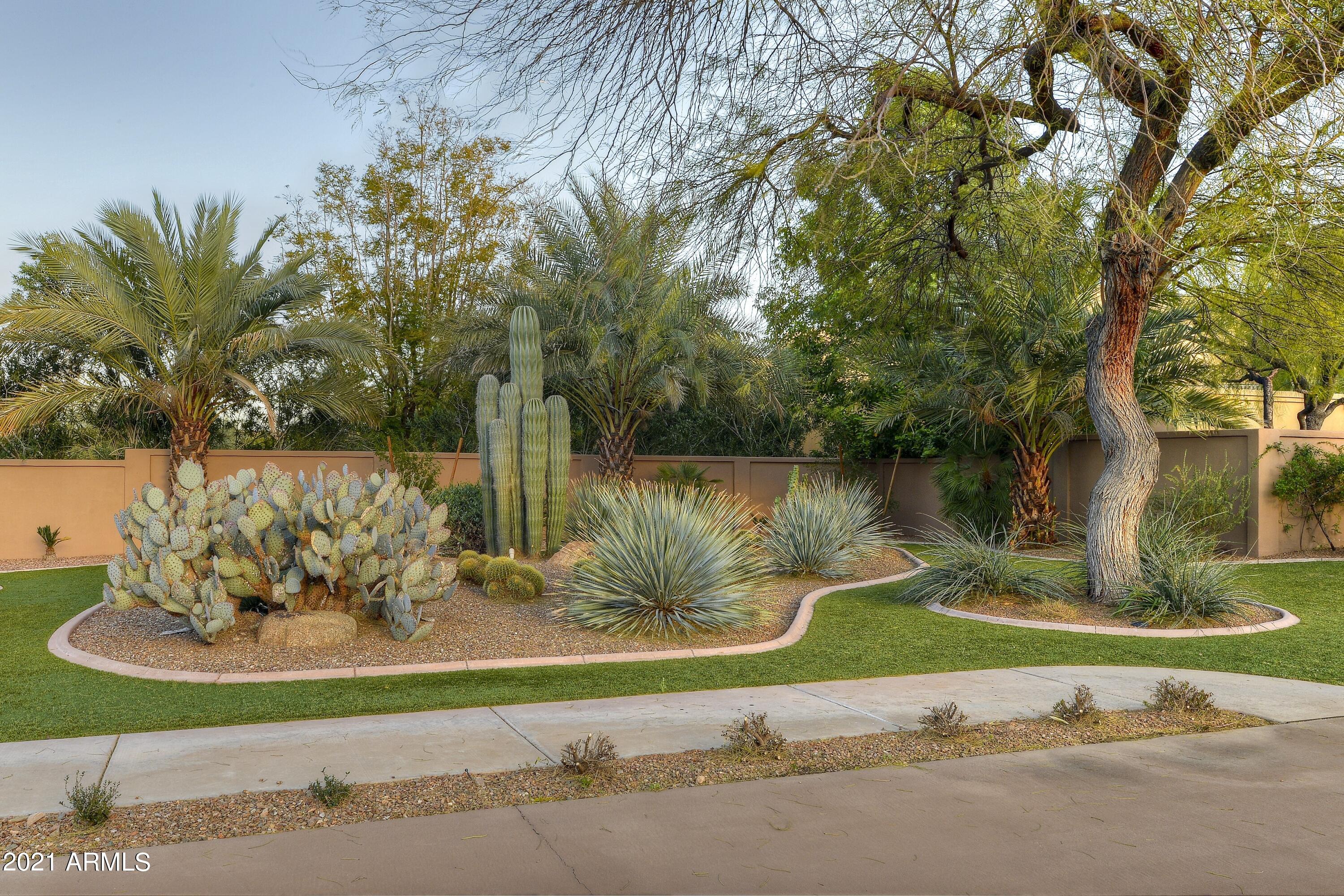 KERR ESTATES 1 - Residential