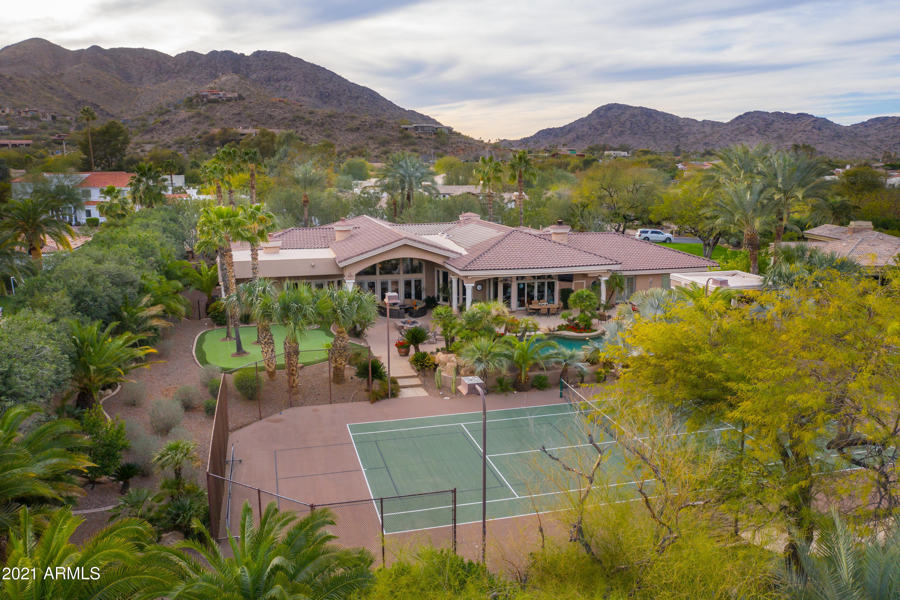 KERR ESTATES 1 - Residential