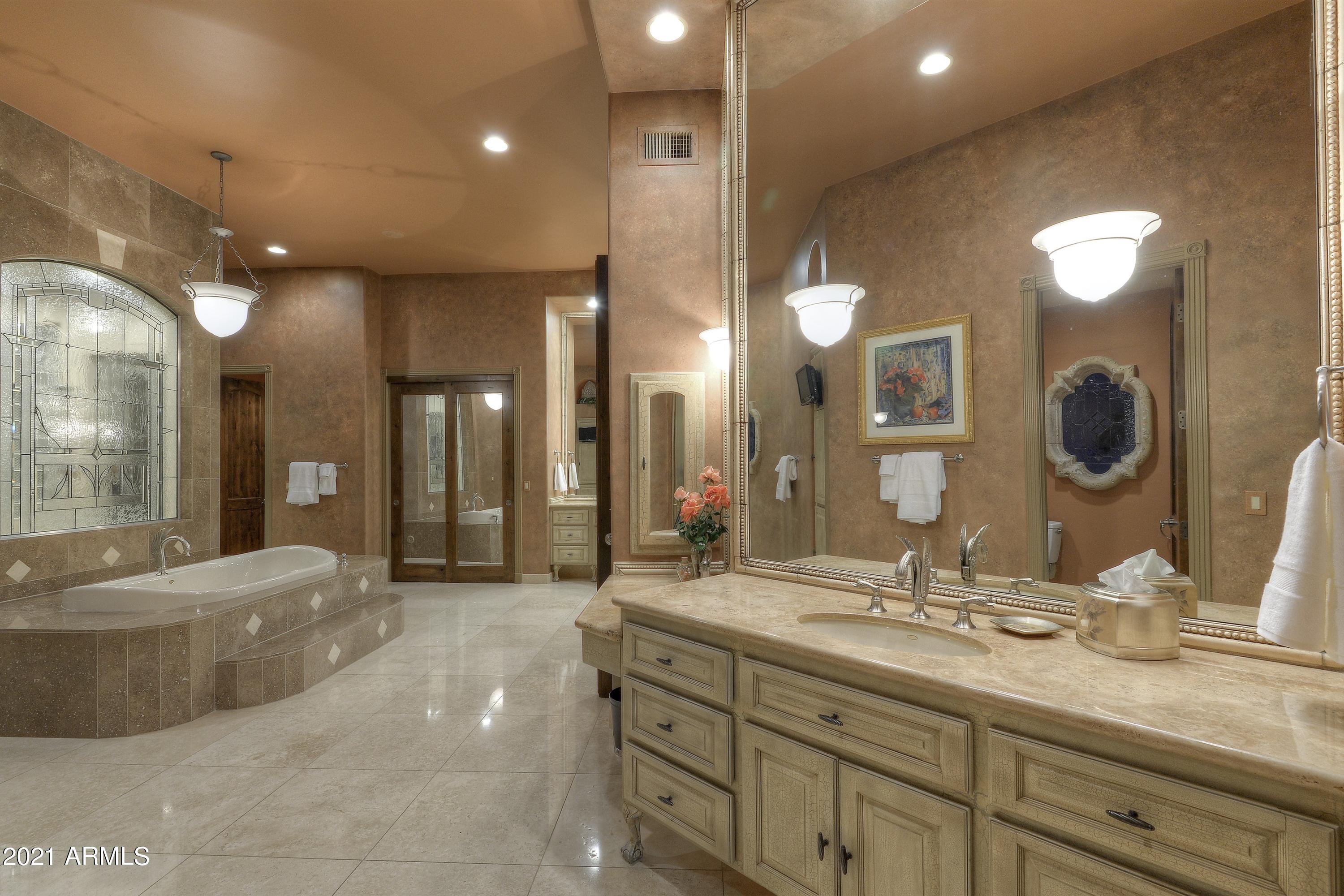 KERR ESTATES 1 - Residential