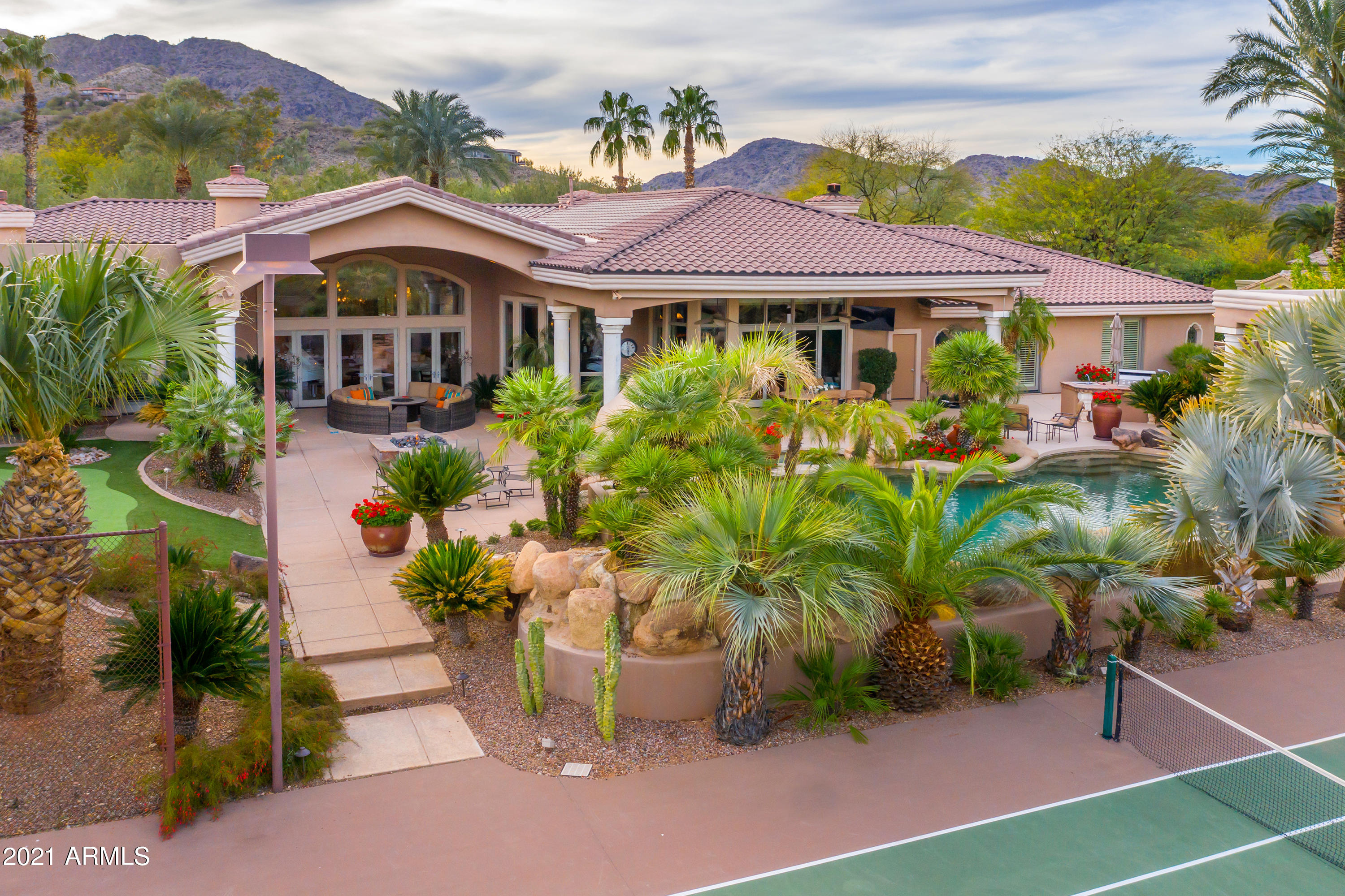 KERR ESTATES 1 - Residential