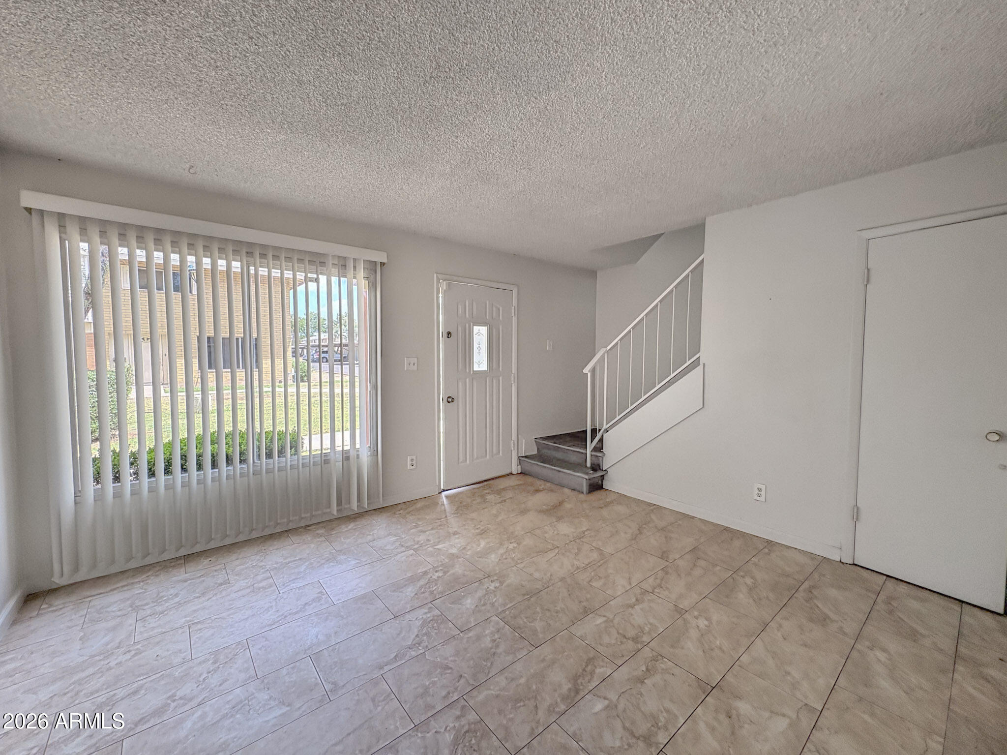 WEST PLAZA TOWNHOUSE - Residential
