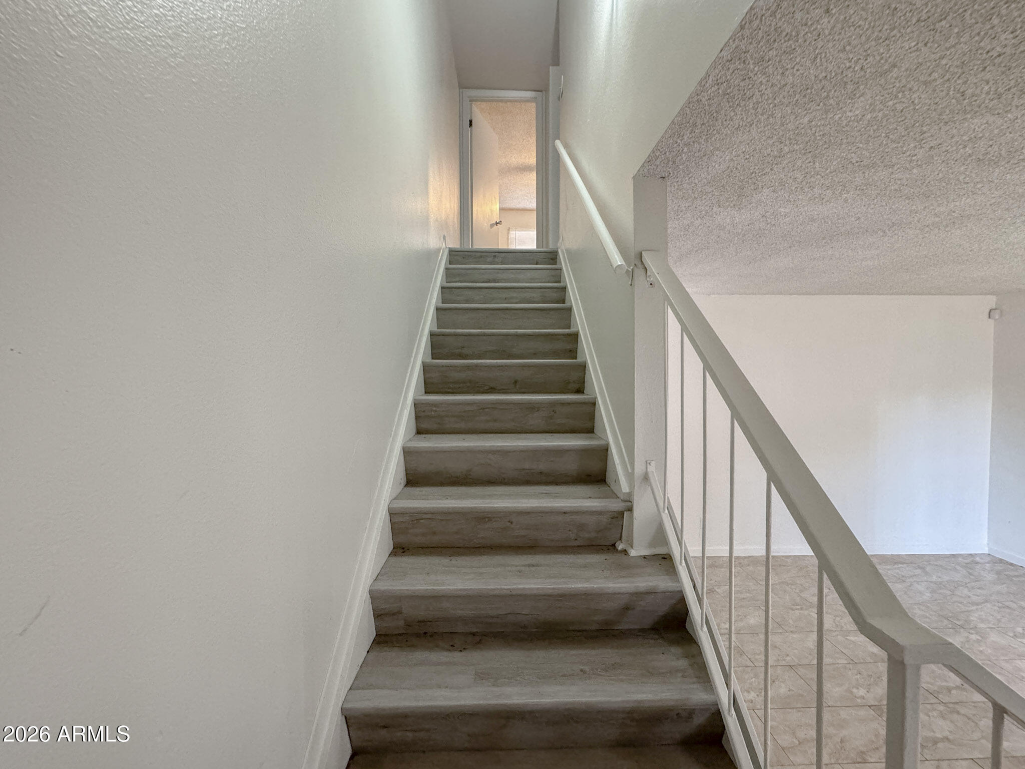 WEST PLAZA TOWNHOUSE - Residential