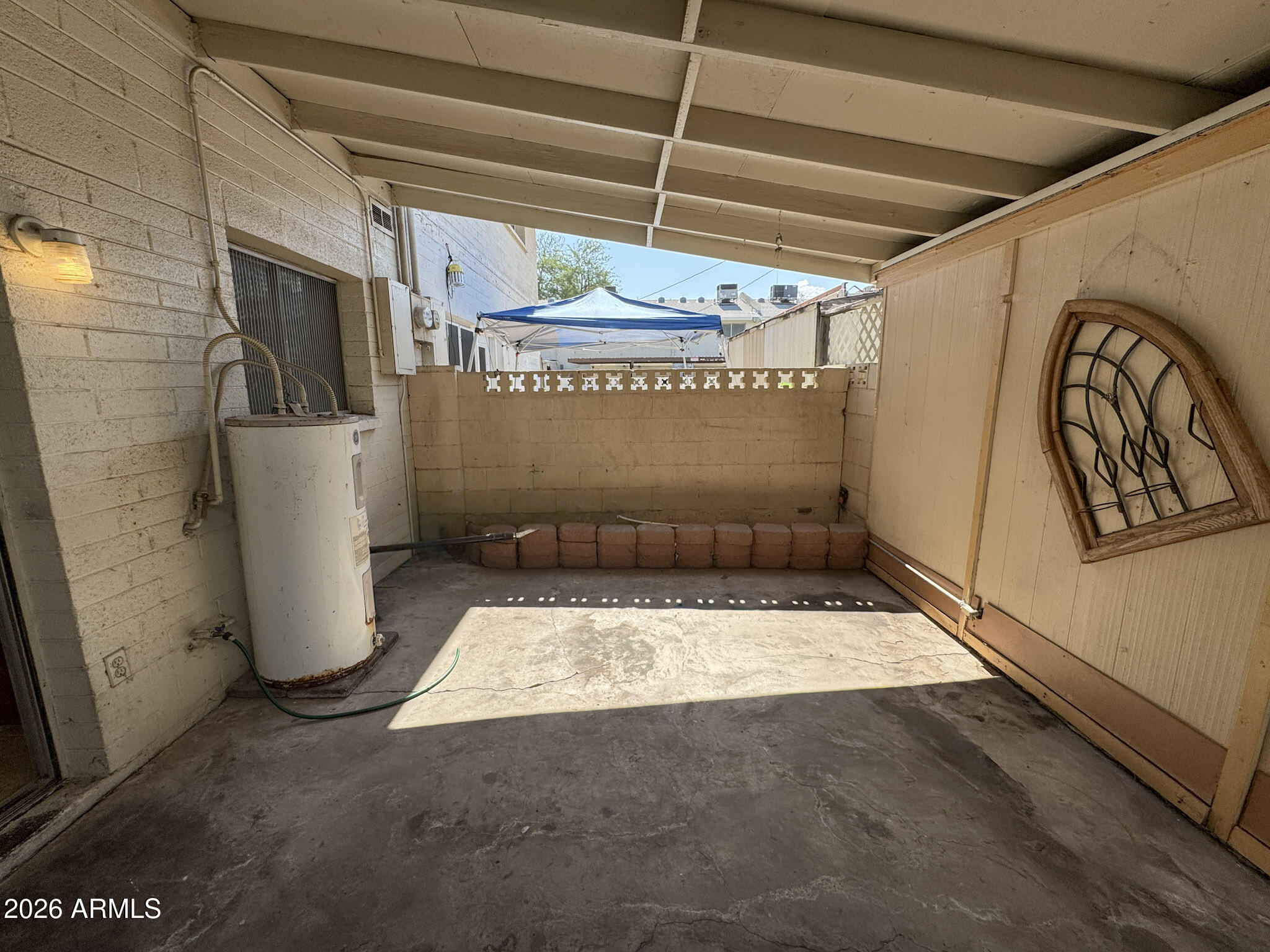 WEST PLAZA TOWNHOUSE - Residential