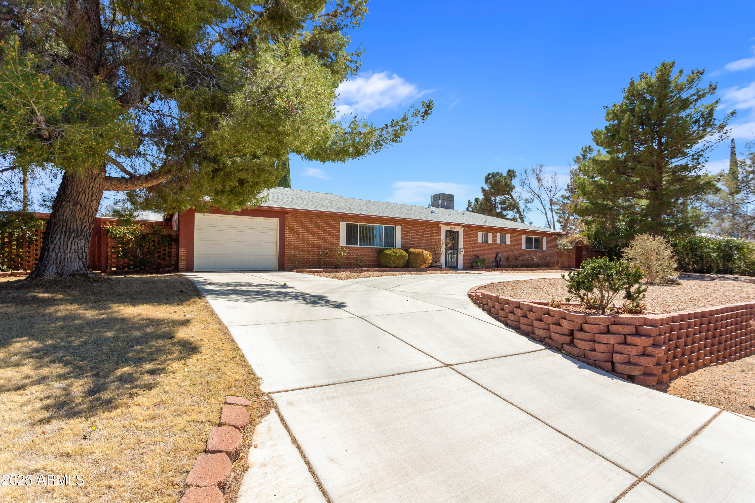 GARDEN CANYON 3 - Residential
