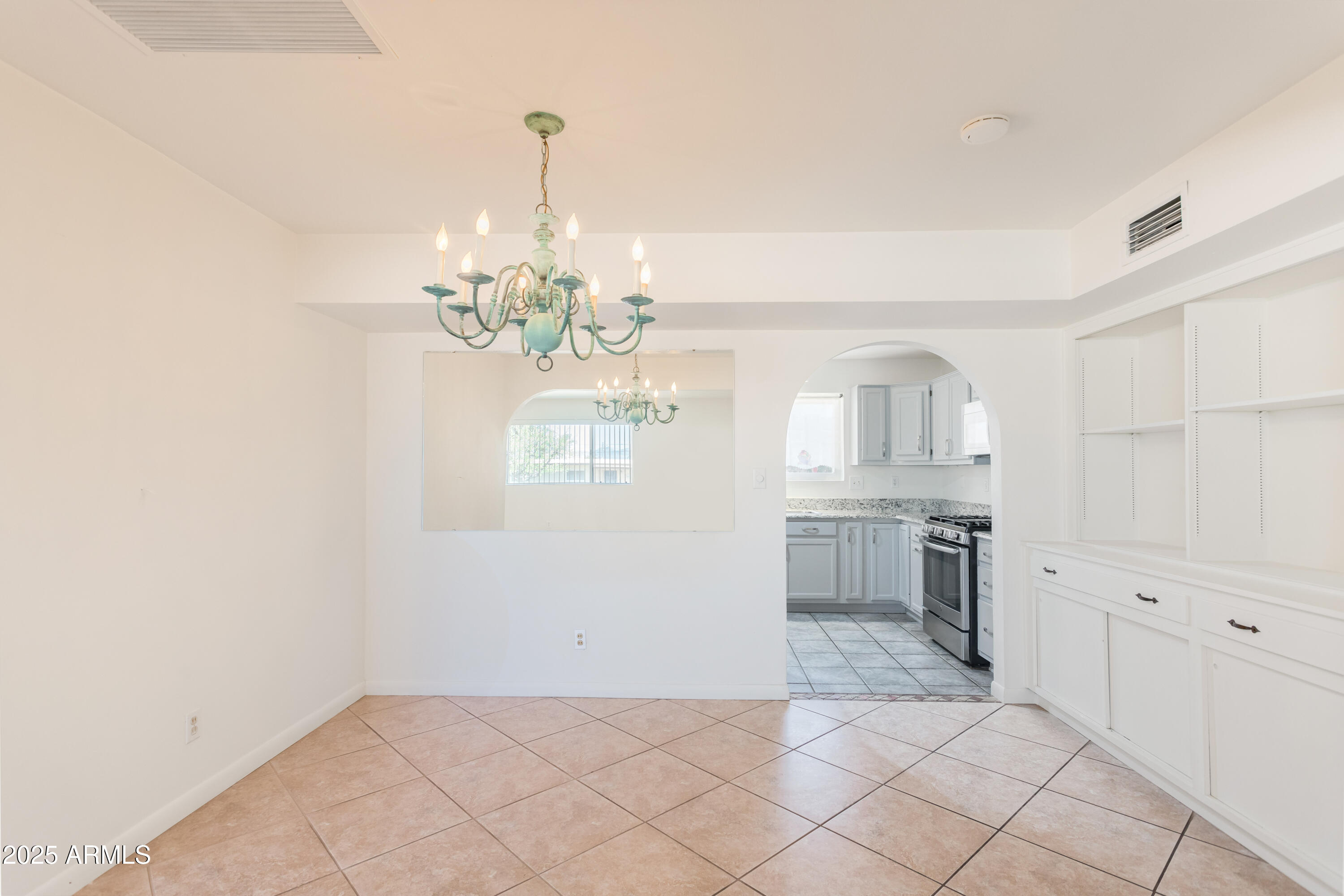 GARDEN CANYON 3 - Residential