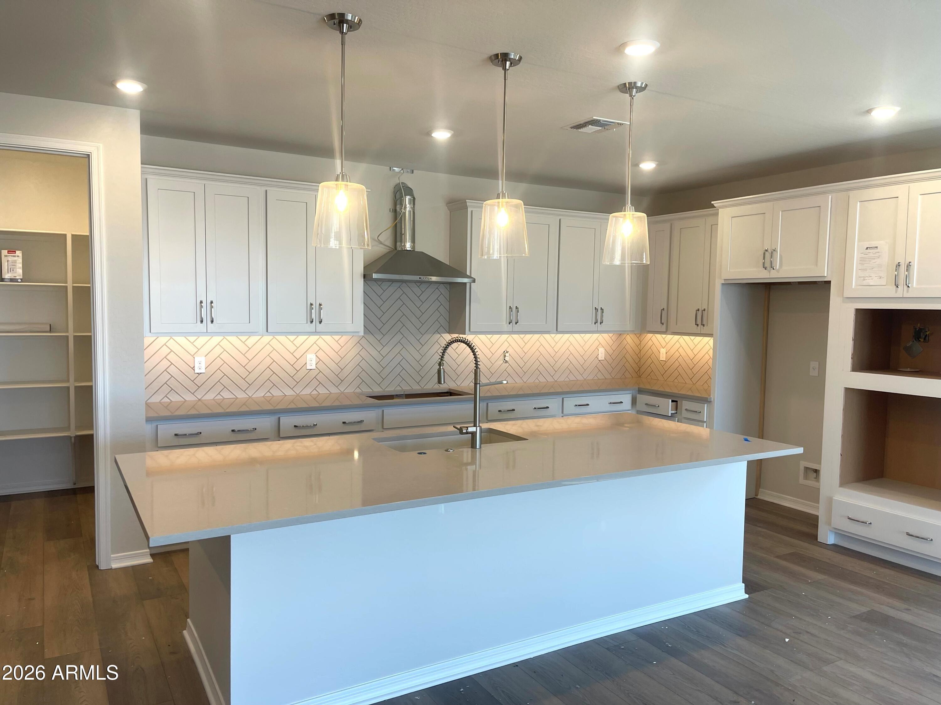 ACCLAIM - Residential