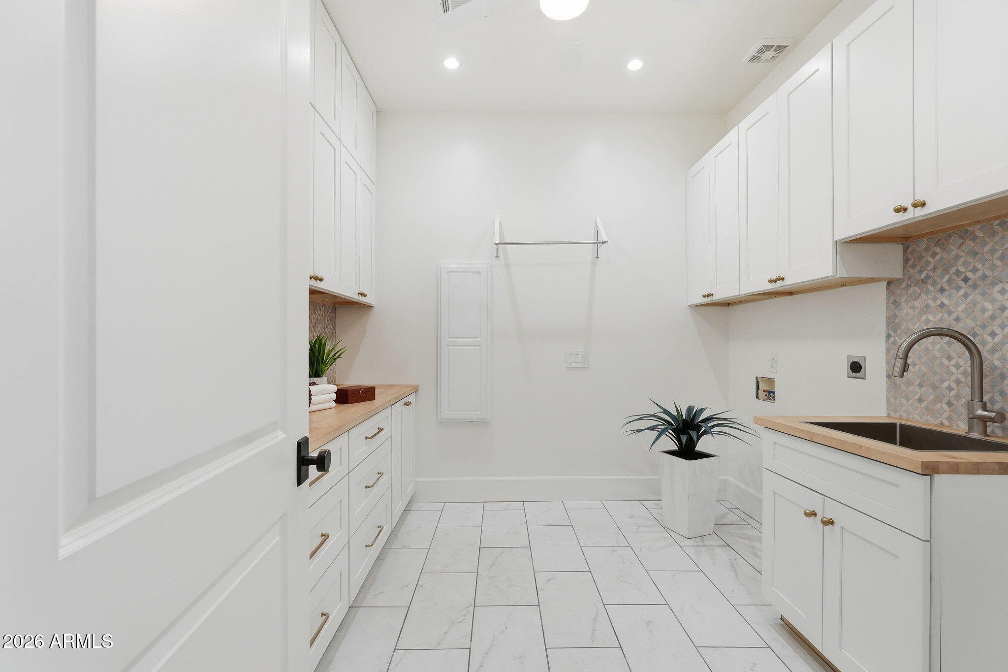 GREENFIELD ESTATES - Residential