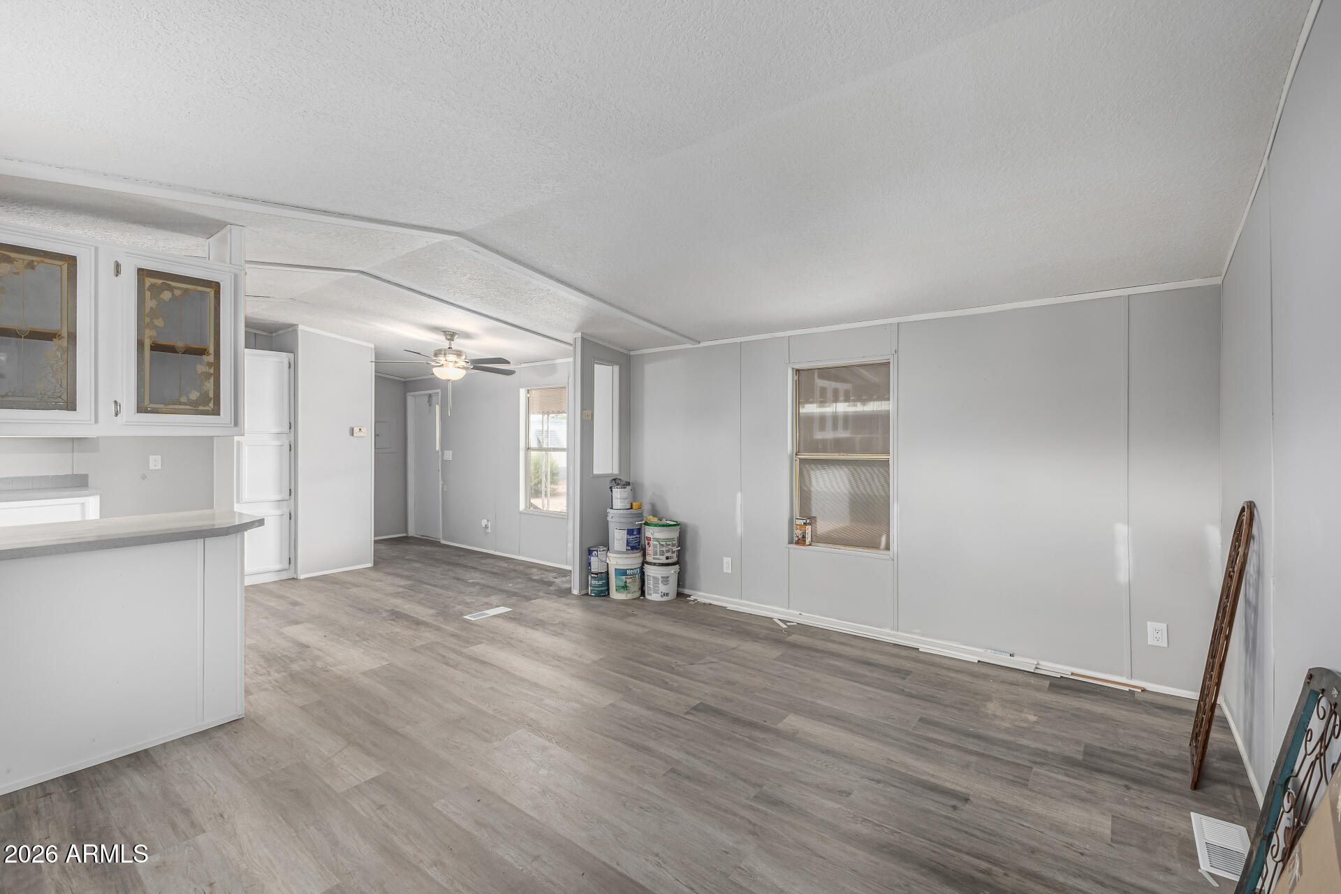 Sunny Crest - Residential