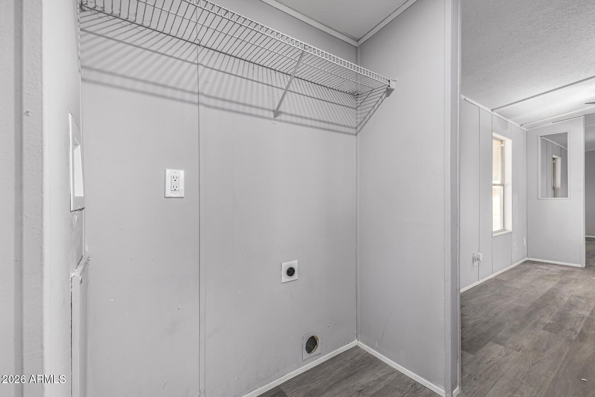Sunny Crest - Residential