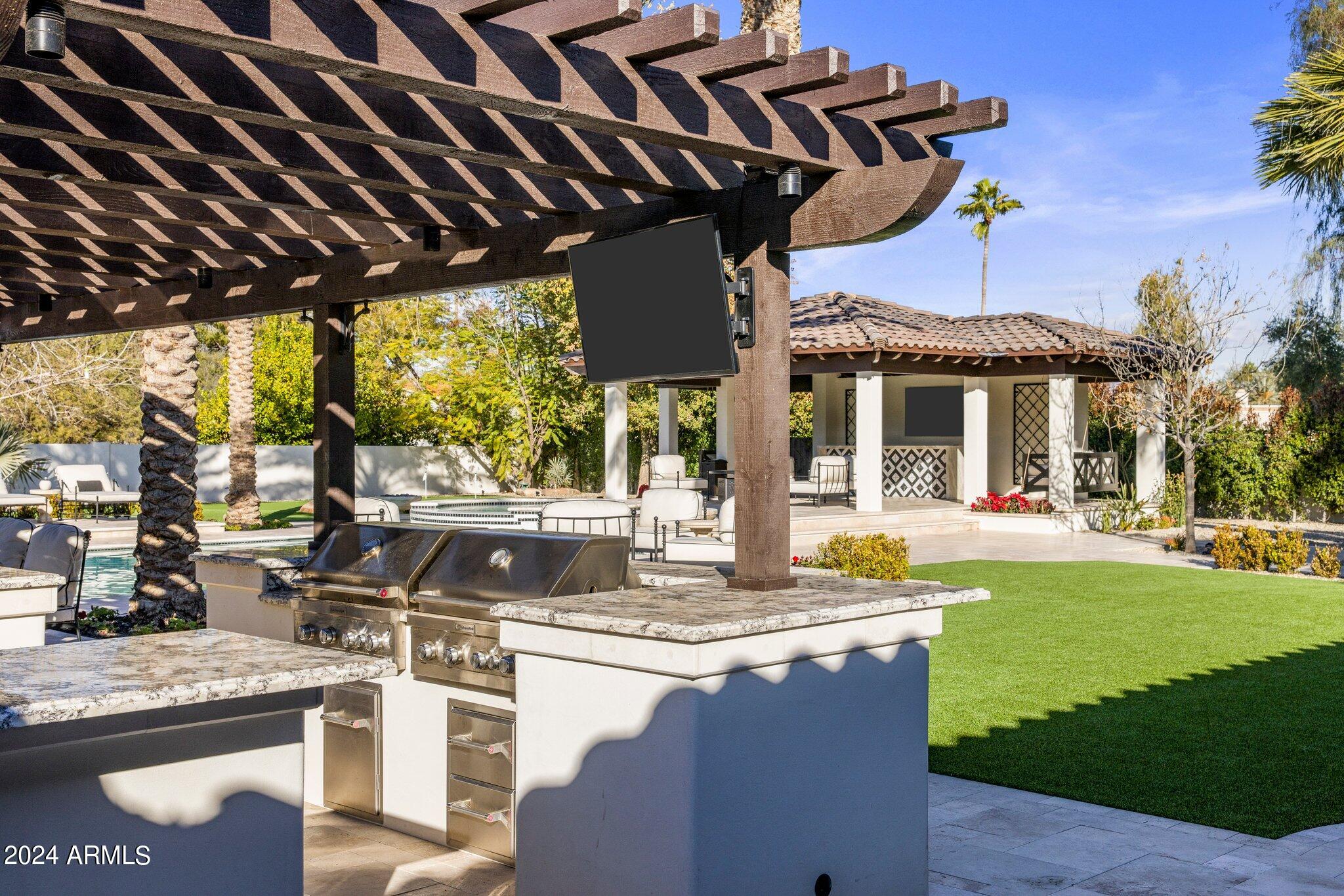 CAMELBACK COUNTRY ESTATES UNIT 5 - Residential