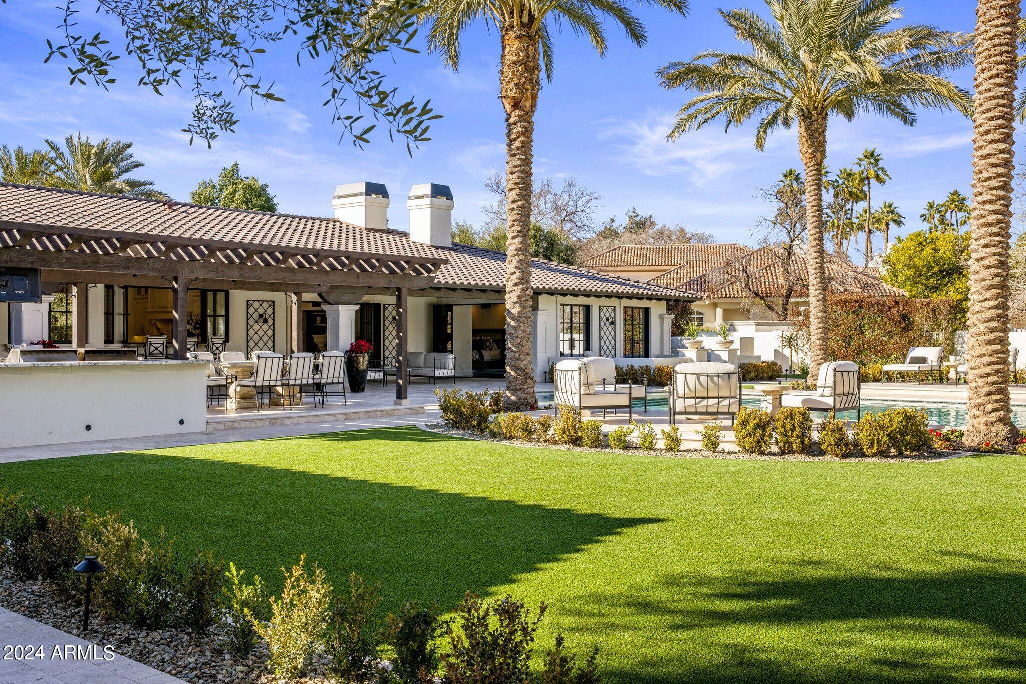 CAMELBACK COUNTRY ESTATES UNIT 5 - Residential