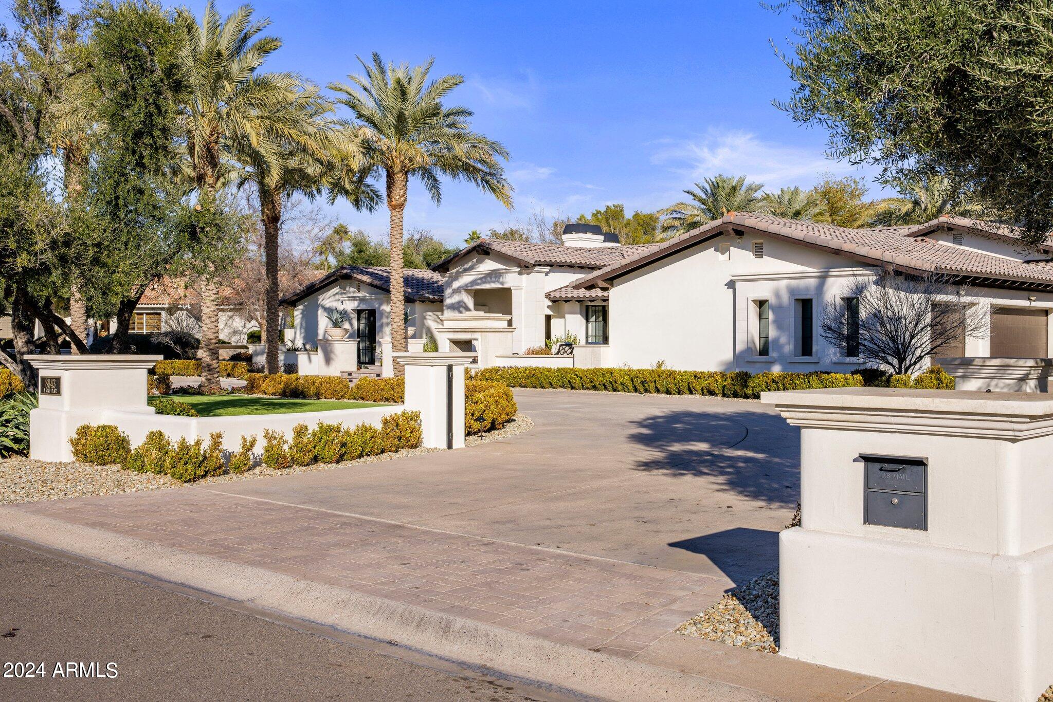 CAMELBACK COUNTRY ESTATES UNIT 5 - Residential