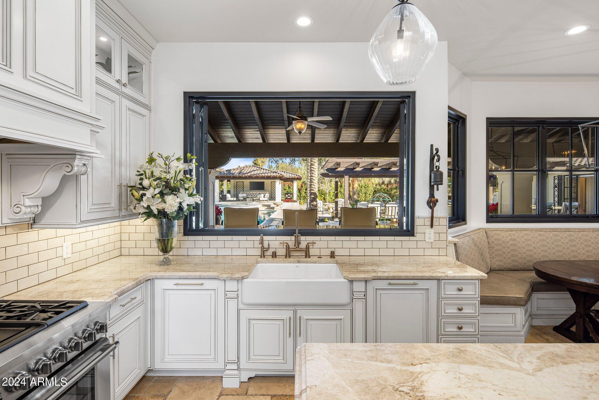 CAMELBACK COUNTRY ESTATES UNIT 5 - Residential