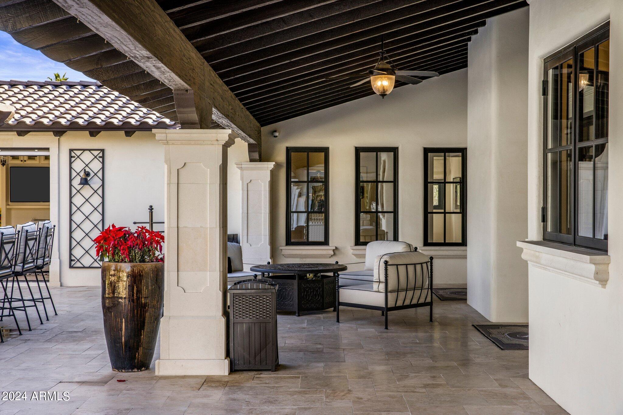 CAMELBACK COUNTRY ESTATES UNIT 5 - Residential