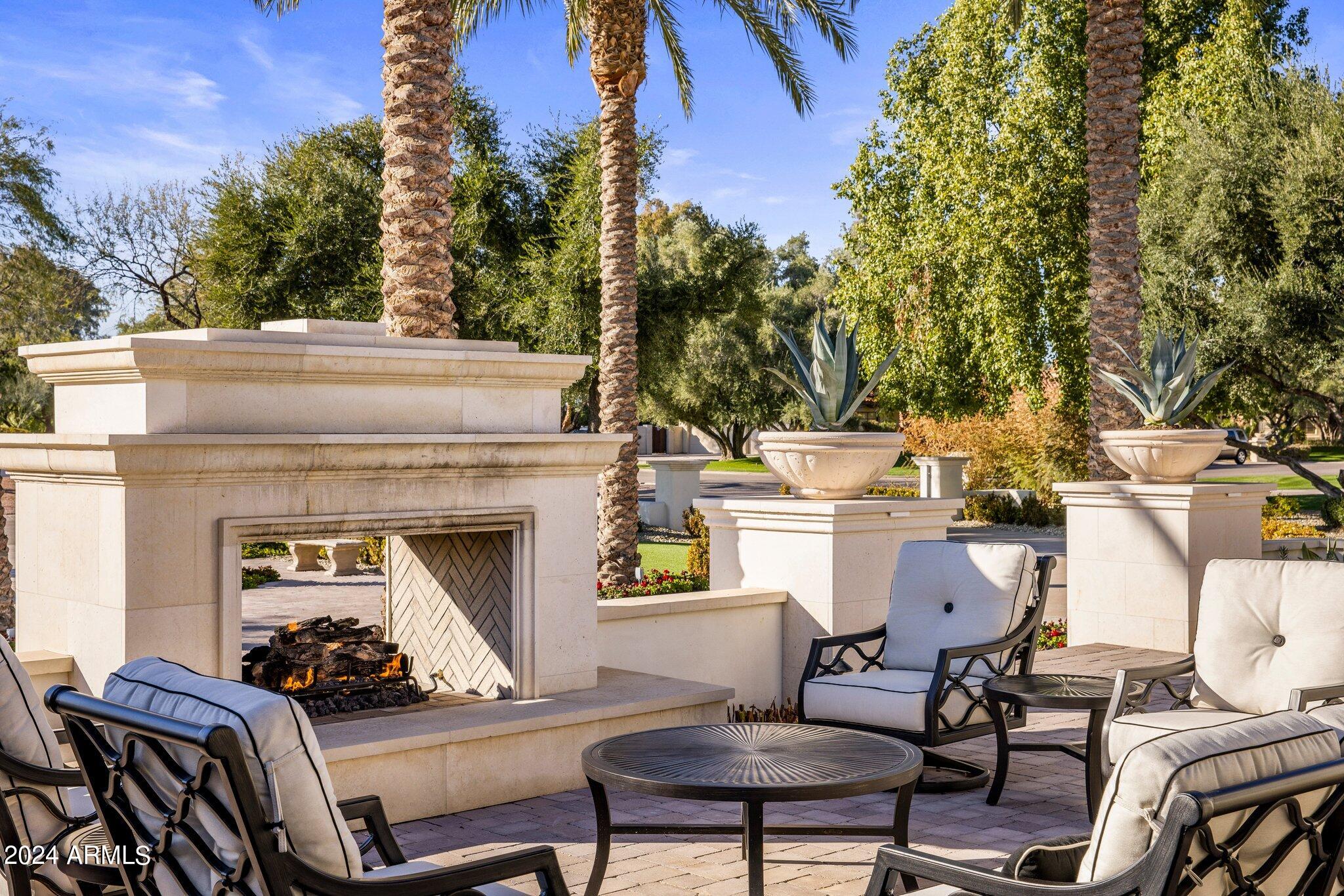 CAMELBACK COUNTRY ESTATES UNIT 5 - Residential