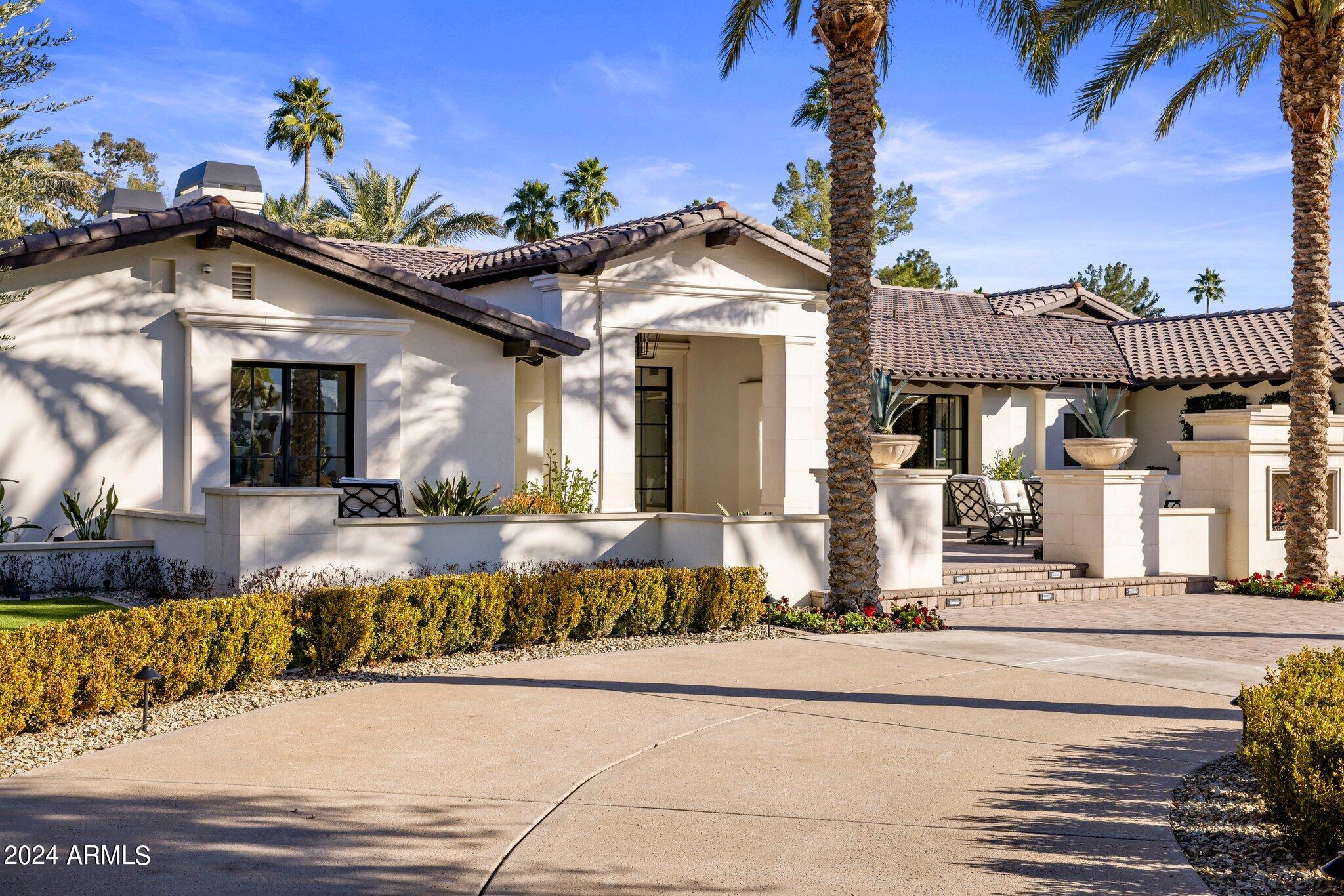 CAMELBACK COUNTRY ESTATES UNIT 5 - Residential