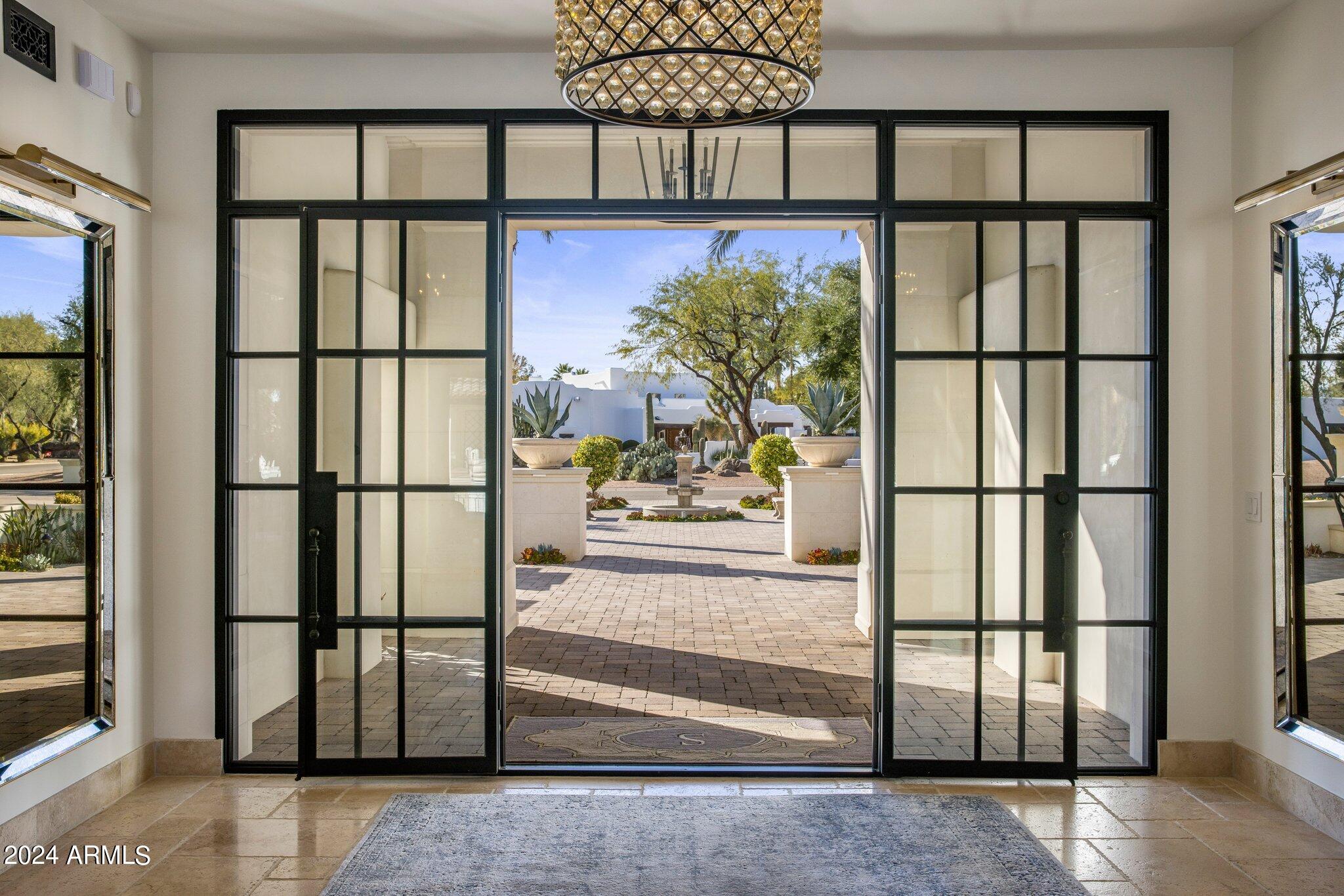 CAMELBACK COUNTRY ESTATES UNIT 5 - Residential