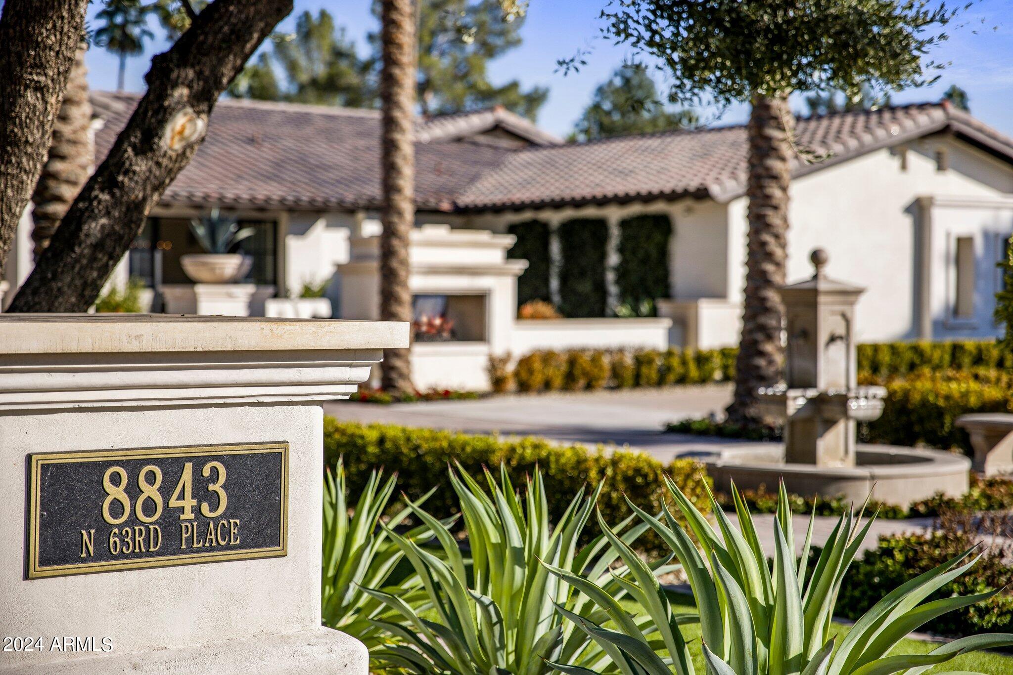 CAMELBACK COUNTRY ESTATES UNIT 5 - Residential