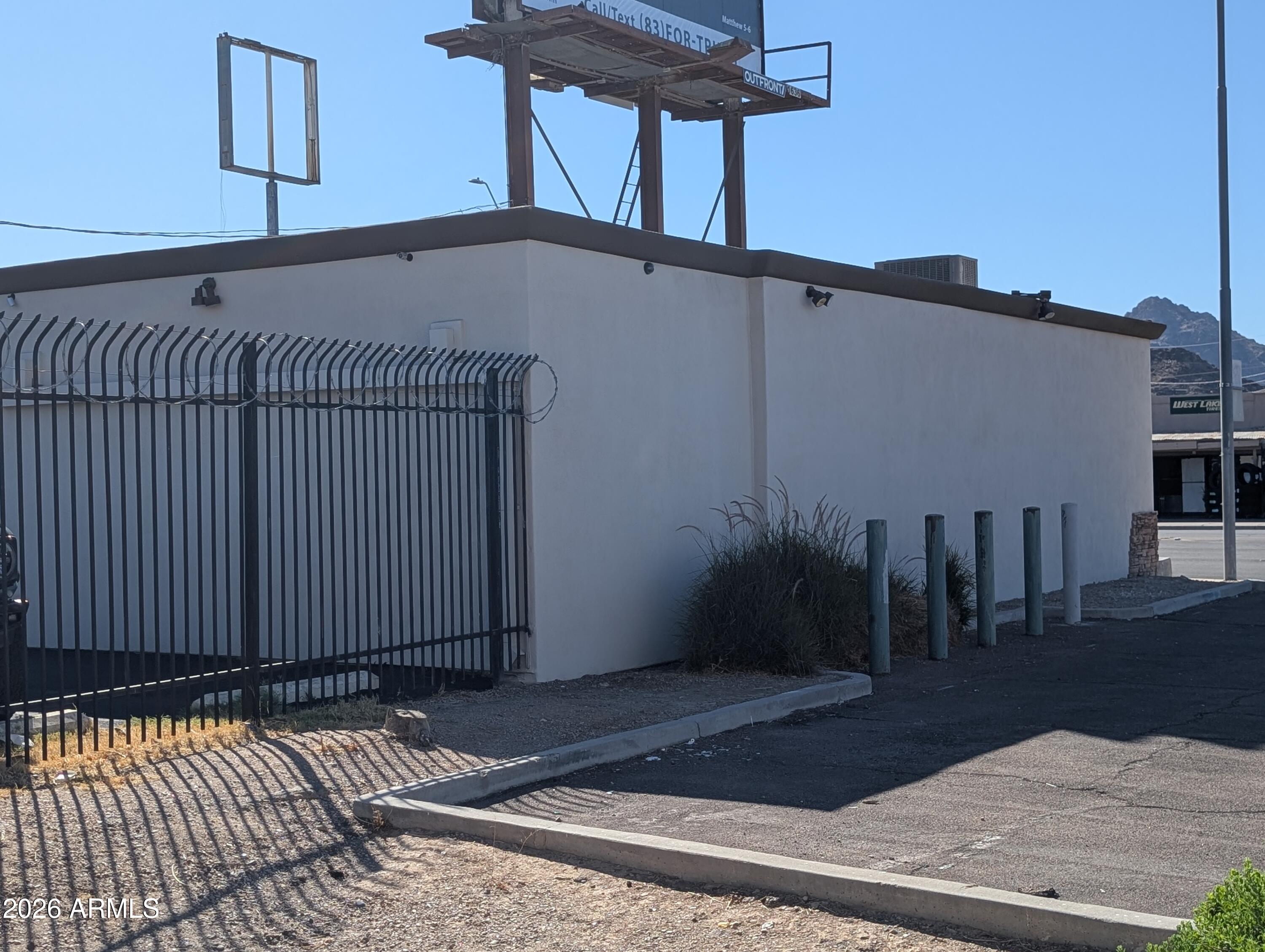 SUNNYSLOPE COURT - Commercial Sale