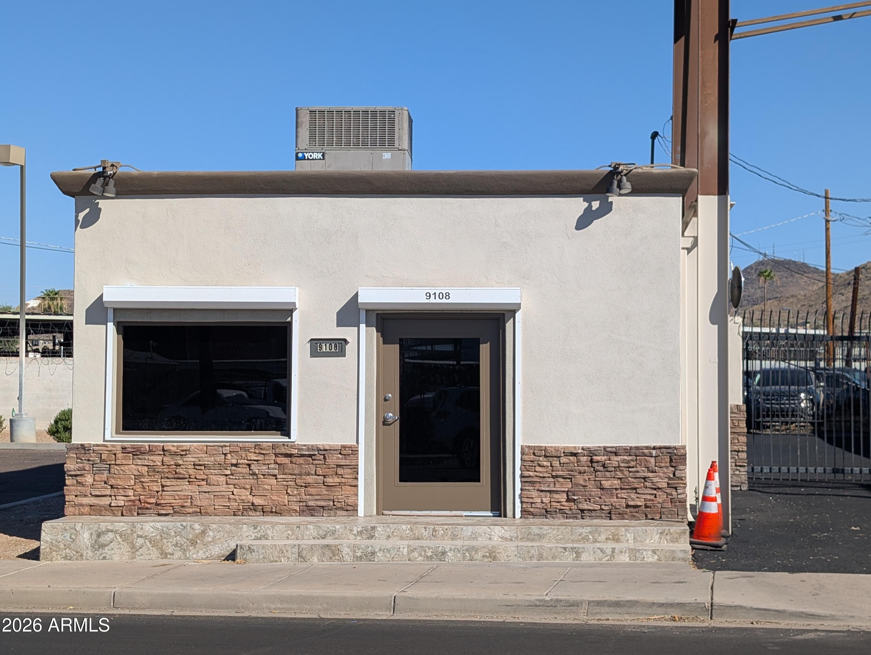 SUNNYSLOPE COURT - Commercial Sale