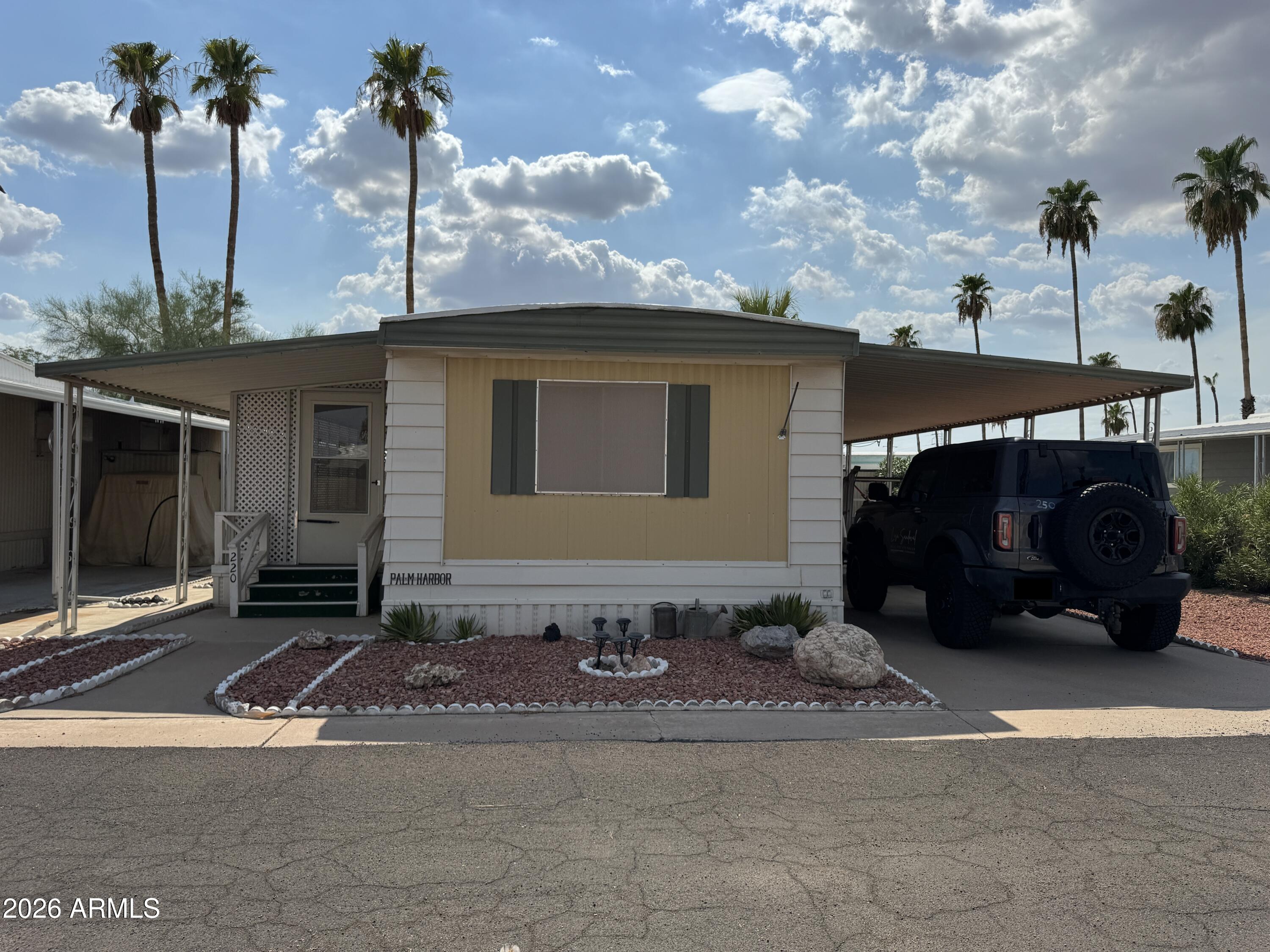 Pacific Manor - Residential