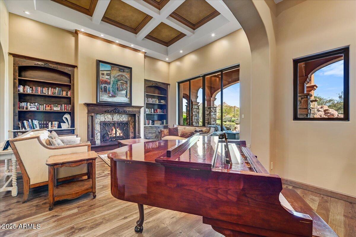 PRADO ESTATES - Residential