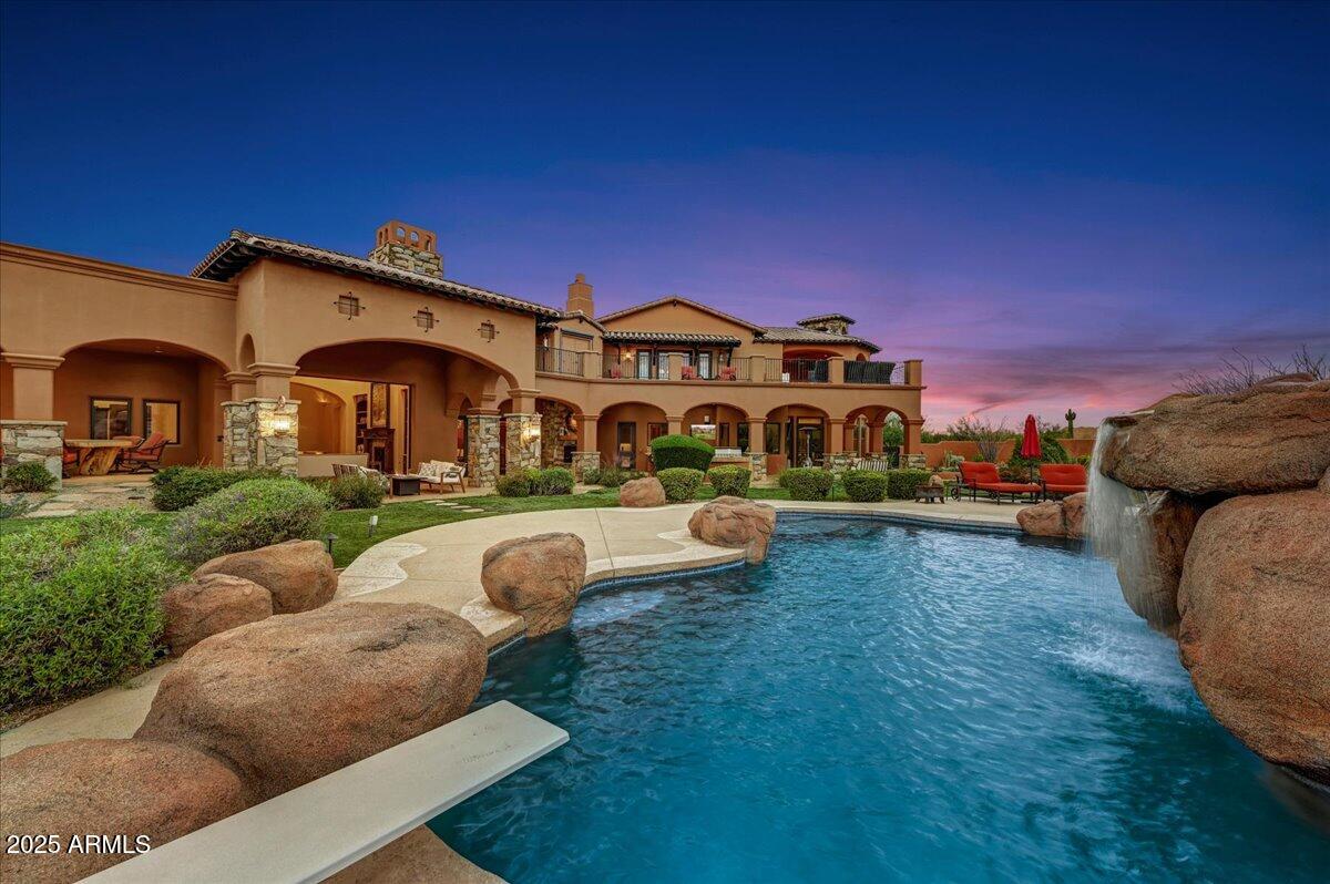 PRADO ESTATES - Residential