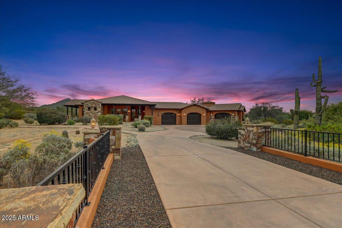 PRADO ESTATES - Residential