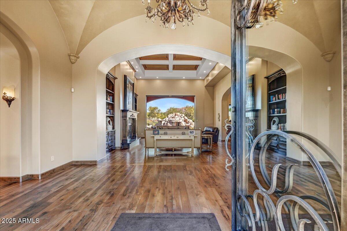 PRADO ESTATES - Residential