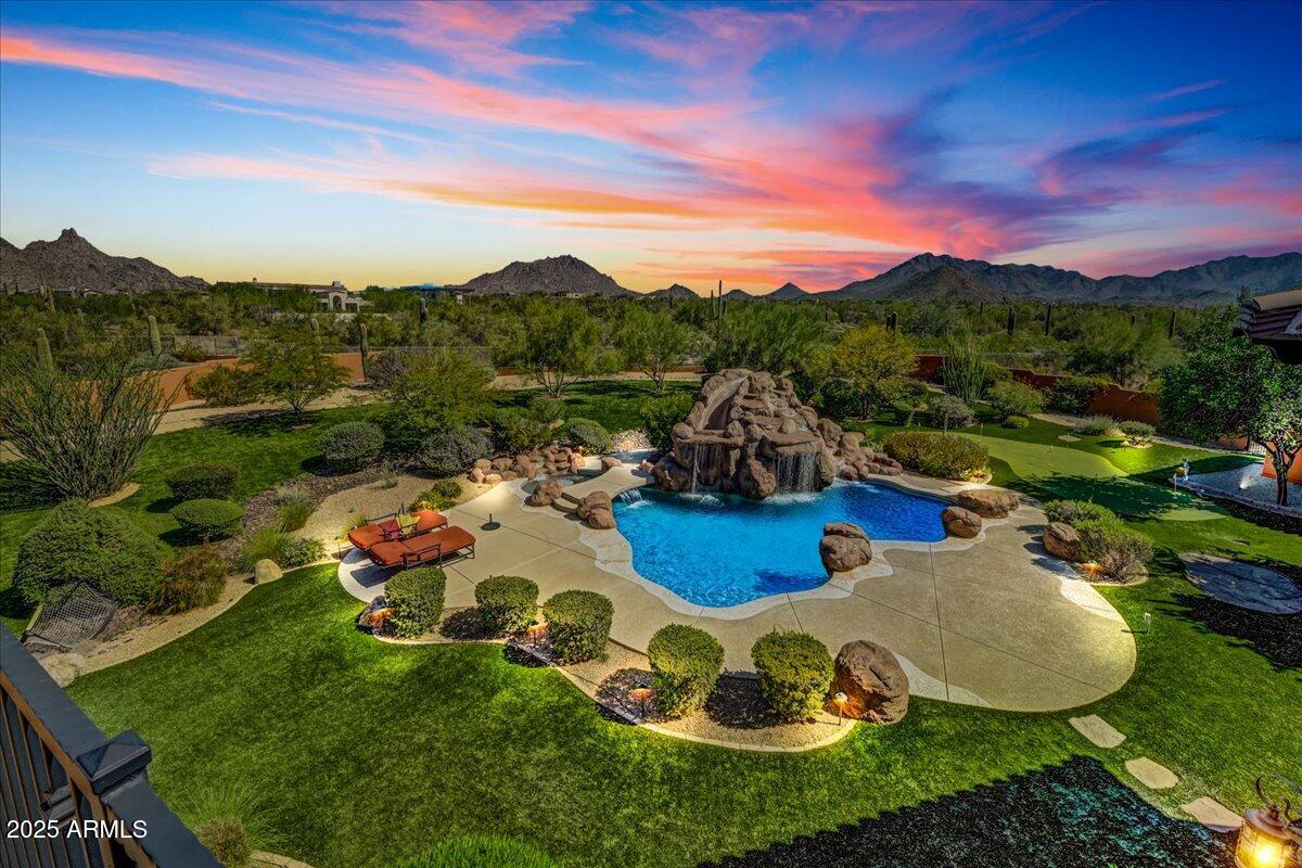 PRADO ESTATES - Residential