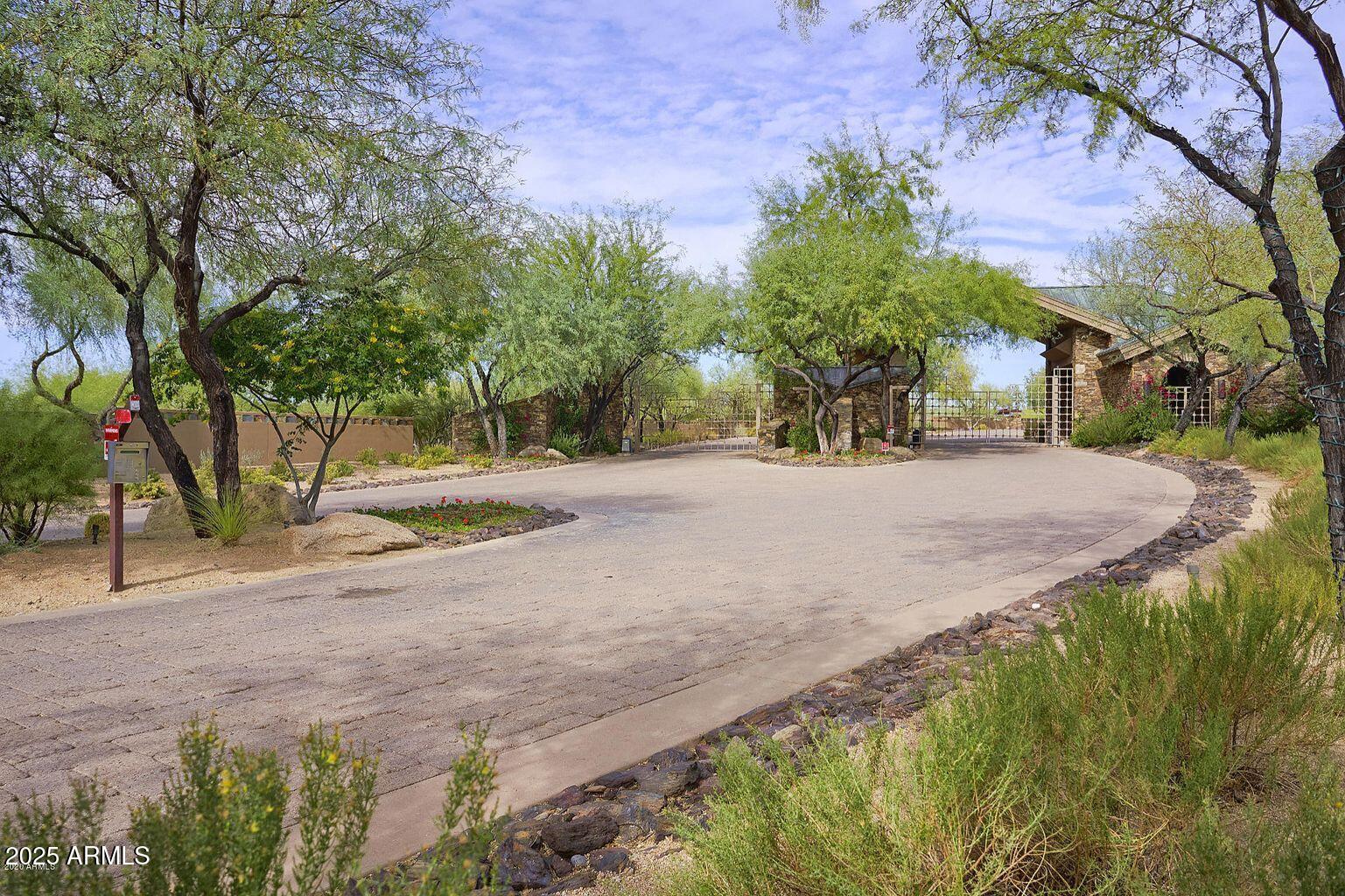 PRADO ESTATES - Residential